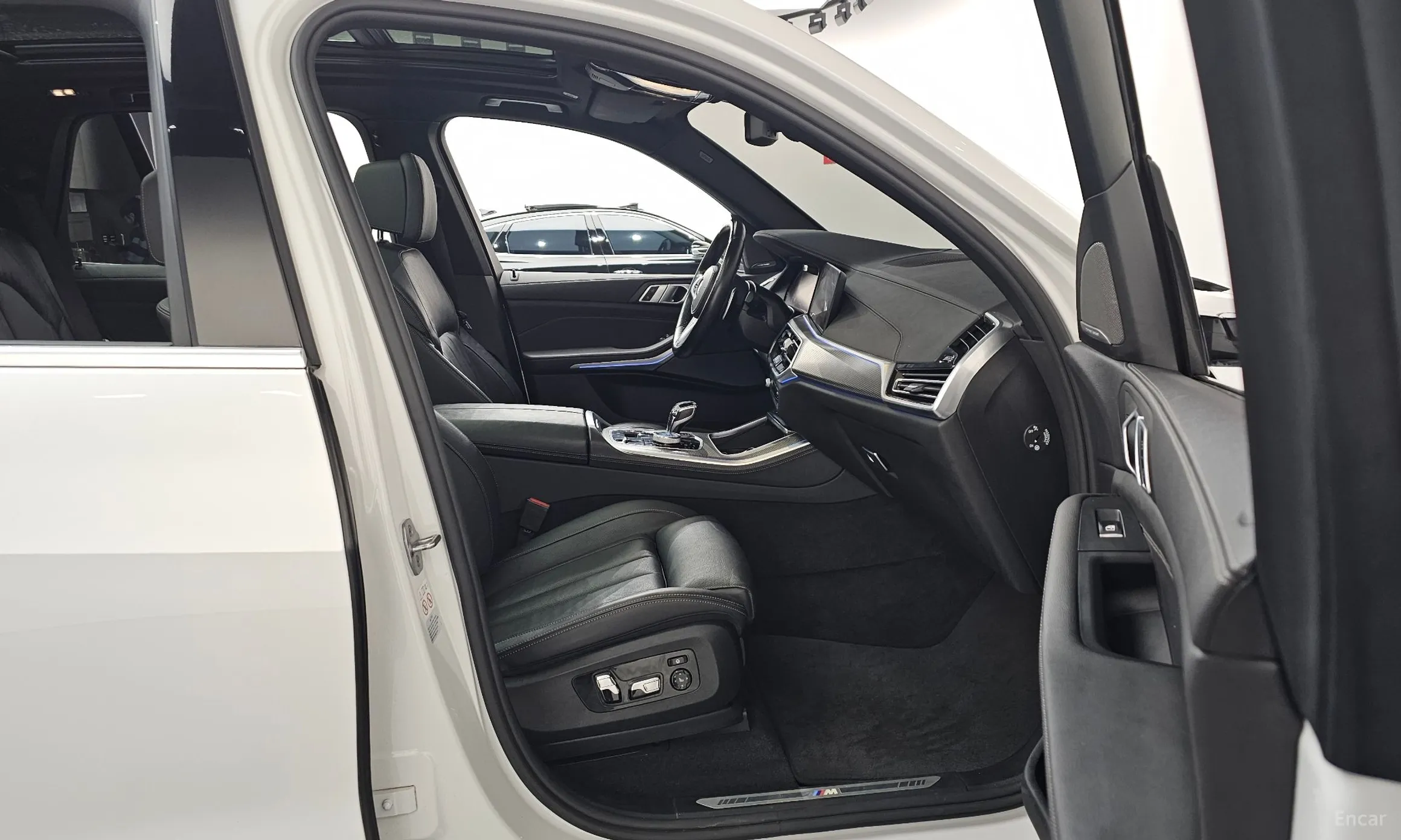 BMW X5 (G05) превью 11