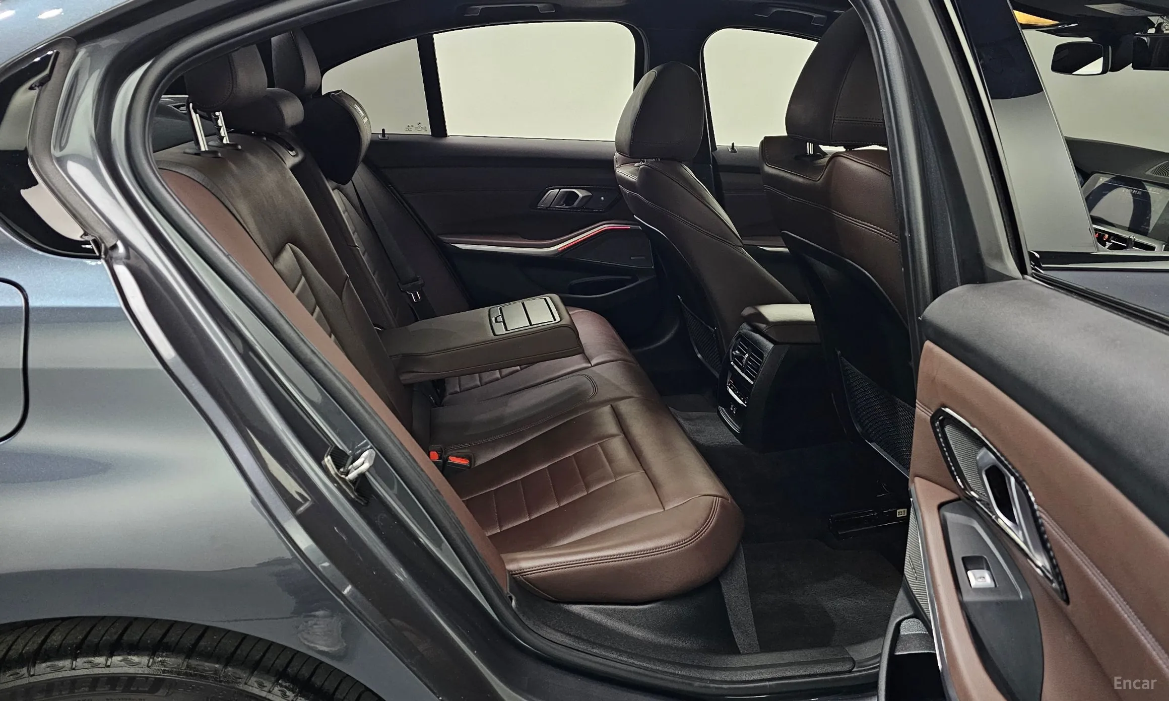 BMW 3 Series (G20) превью 12