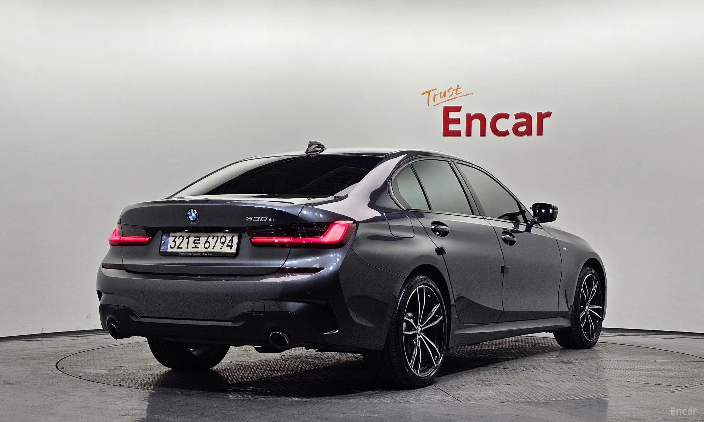 BMW 3 Series (G20) превью 2