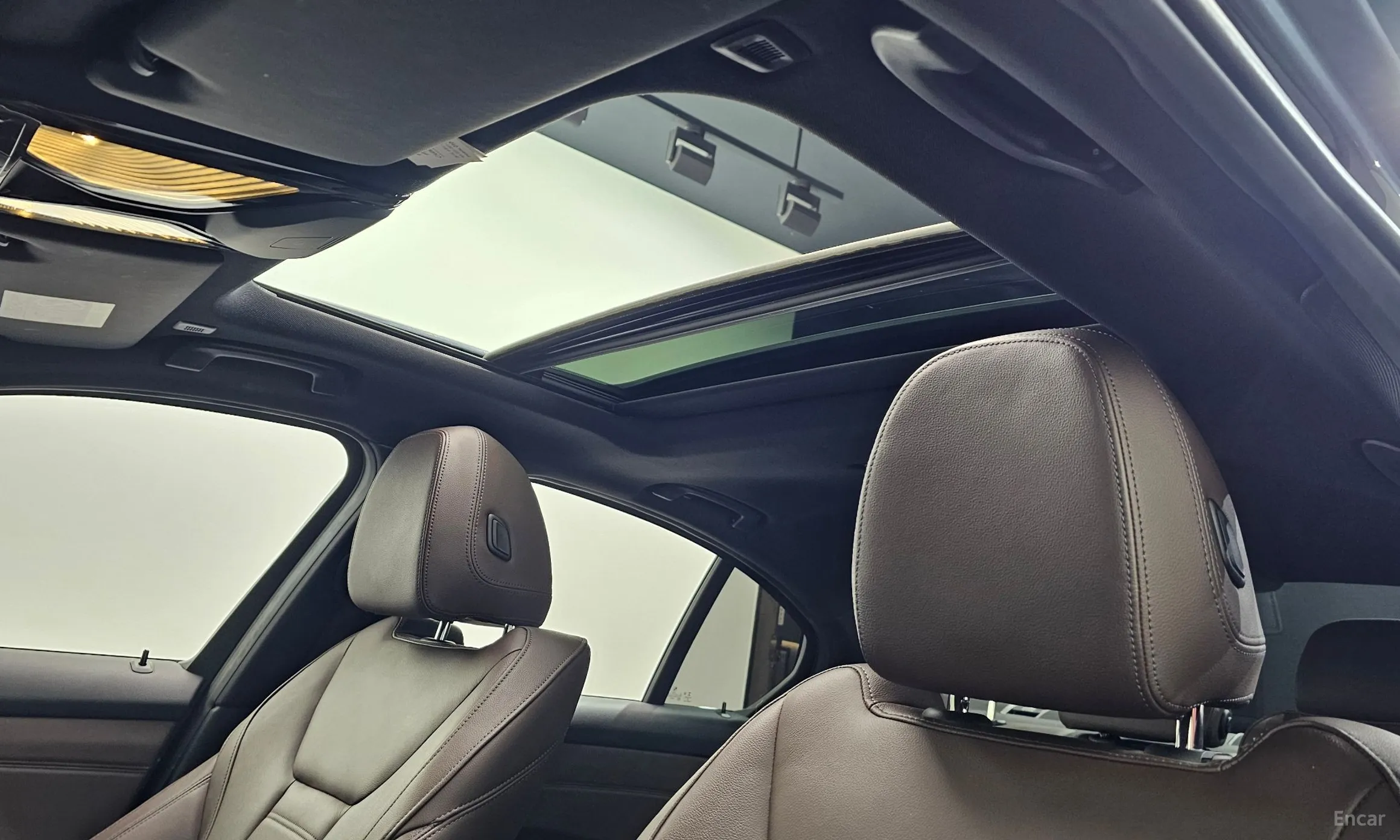BMW 3 Series (G20) превью 19