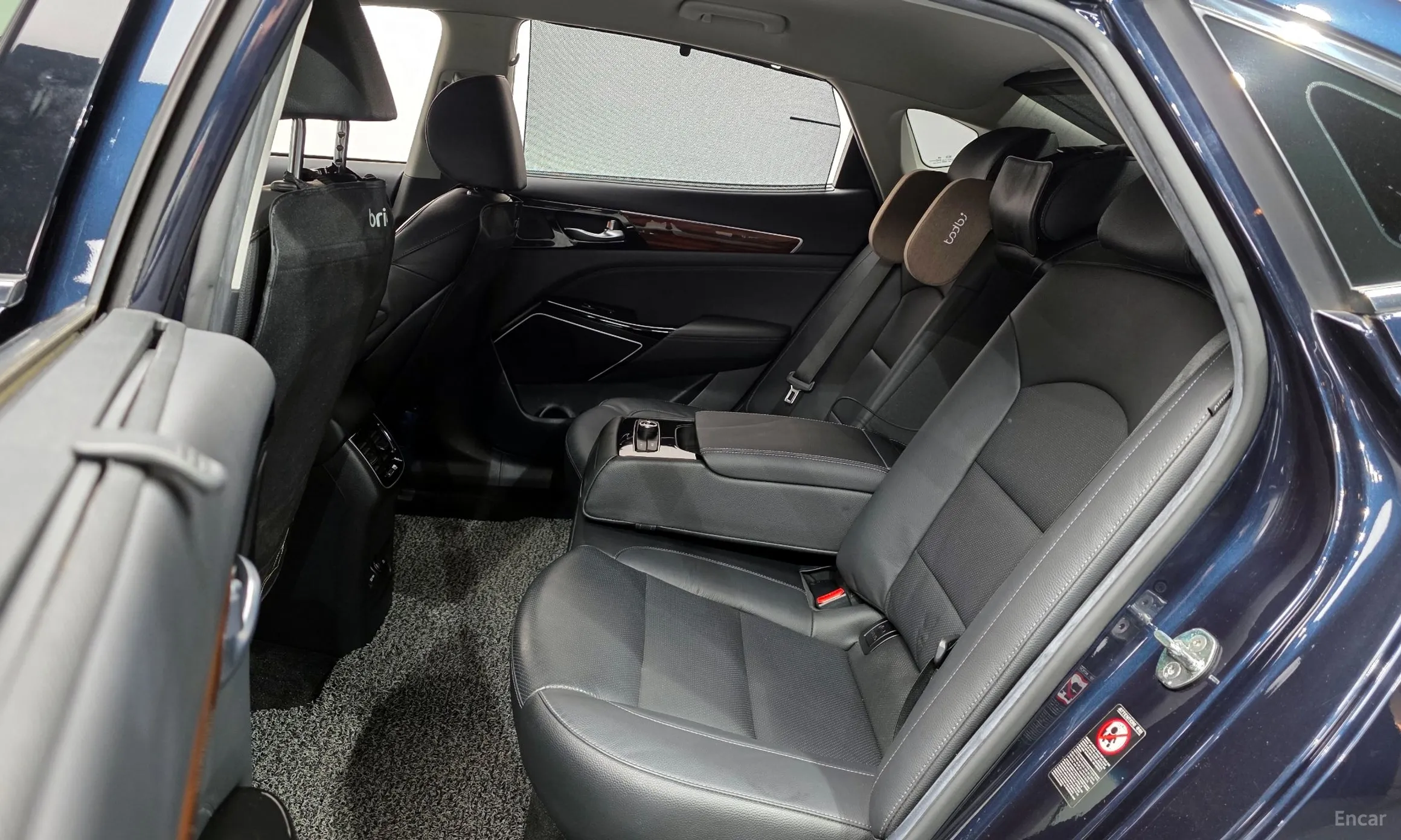 Kia K7 превью 12