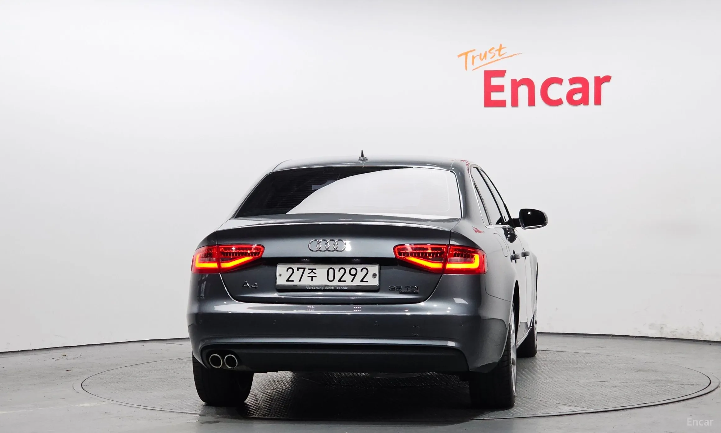 Audi New A4 превью 4