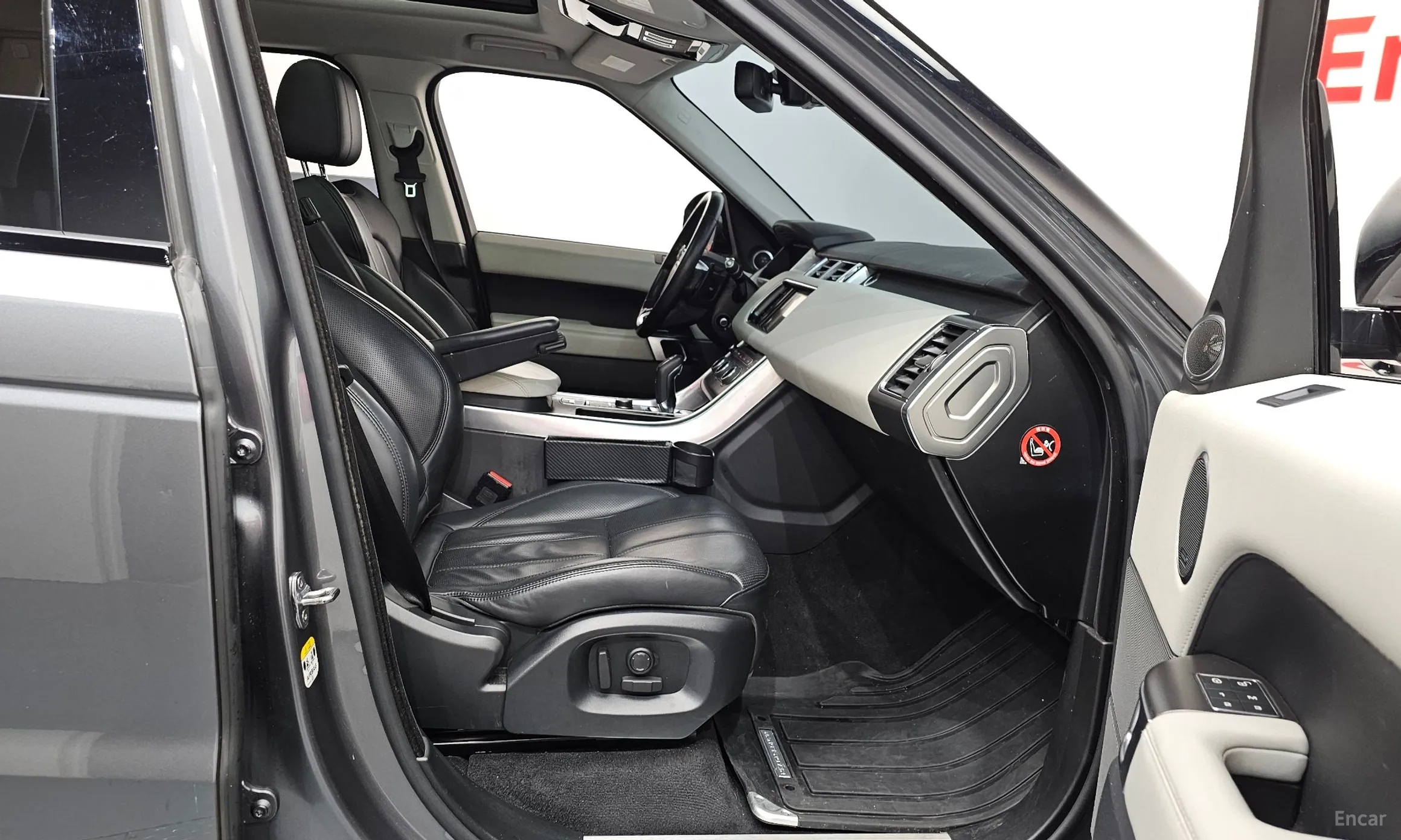 Land Rover Range Rover Sport 2nd Generation превью 11