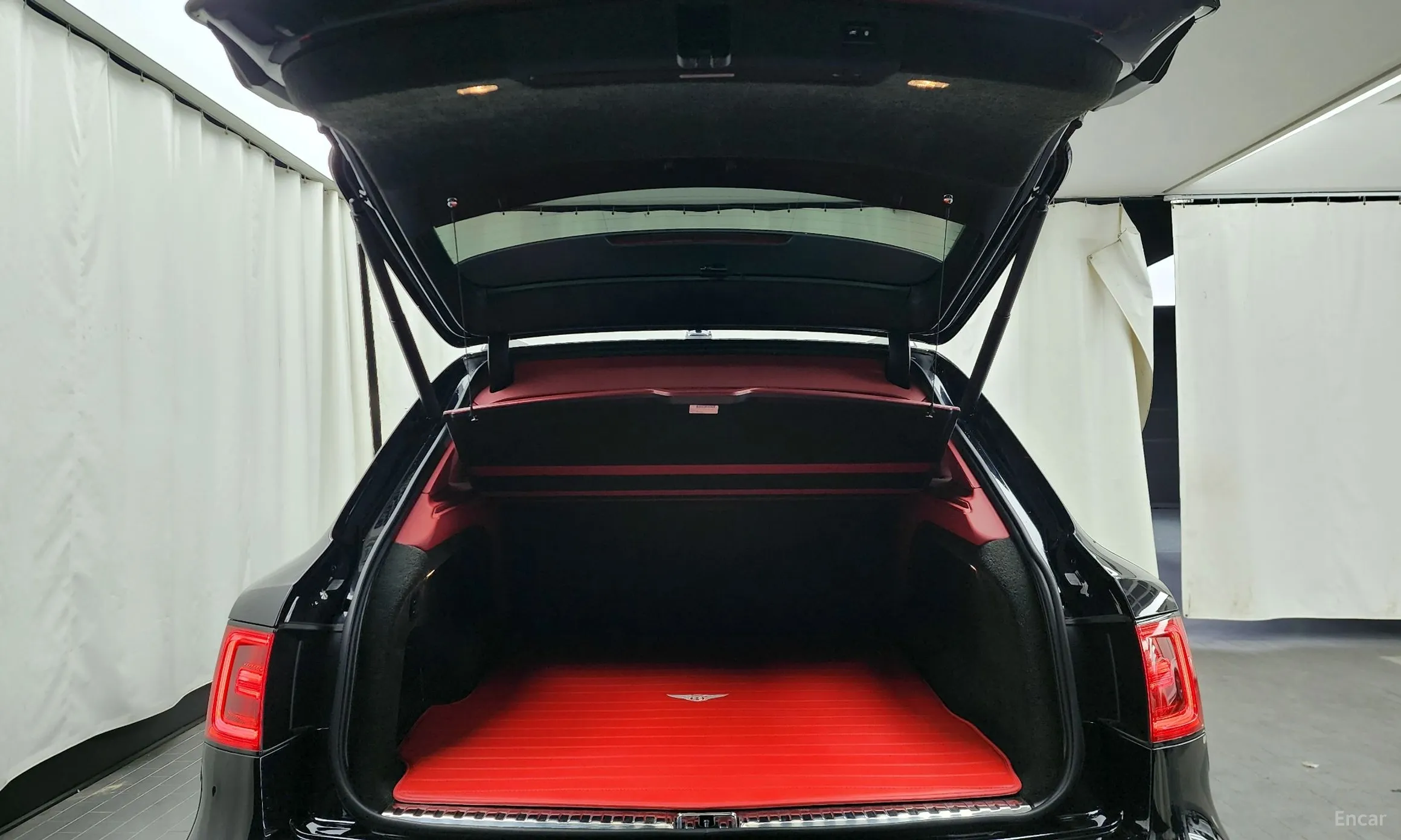 Bentley Bentayga превью 20