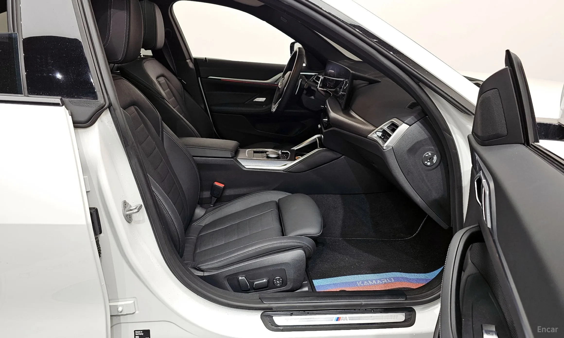 BMW Series 4 (G22) превью 11