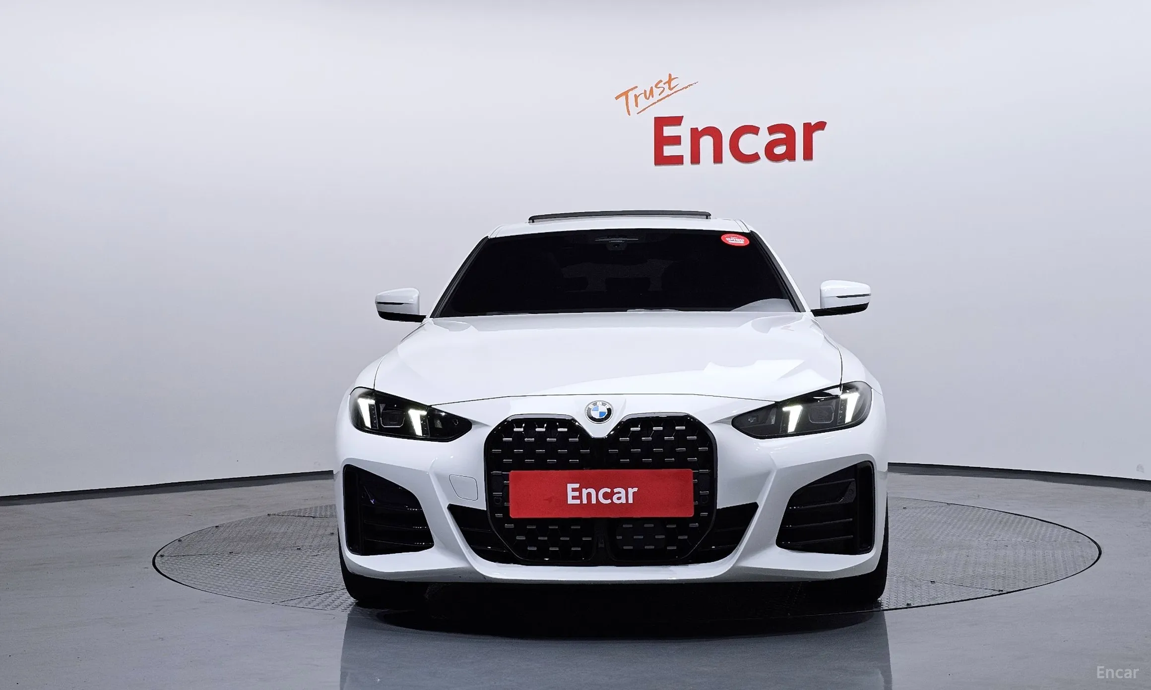 BMW Series 4 (G22) превью 3