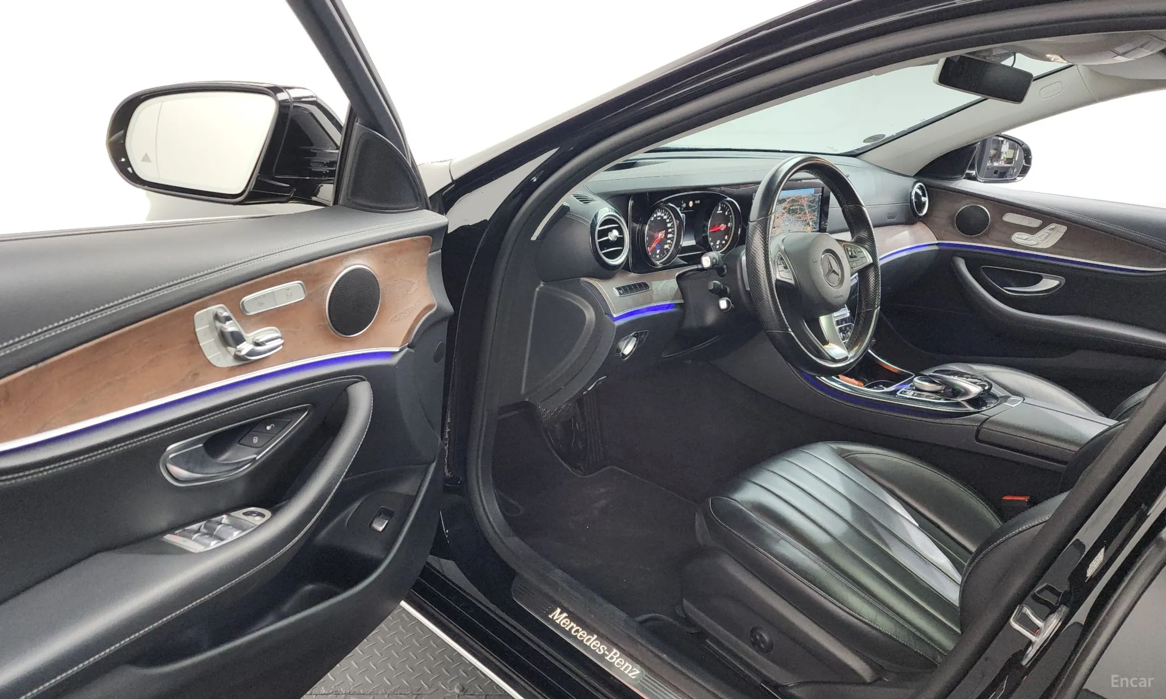 Mercedes Benz E-Class W213 превью 10