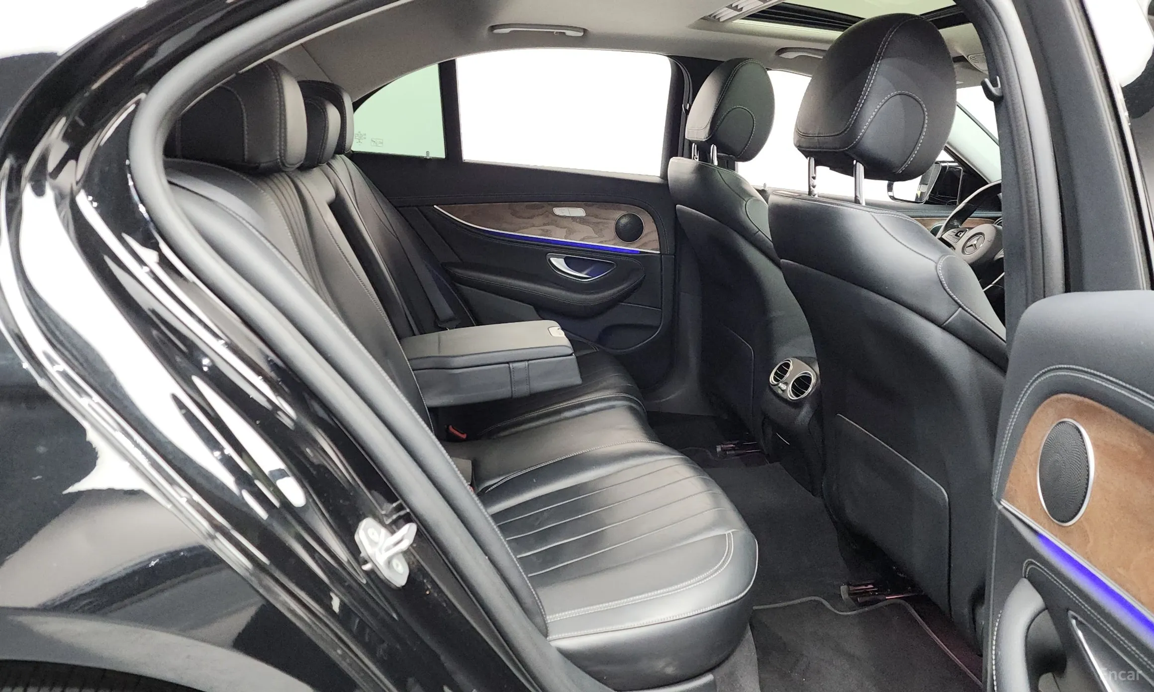 Mercedes Benz E-Class W213 превью 12