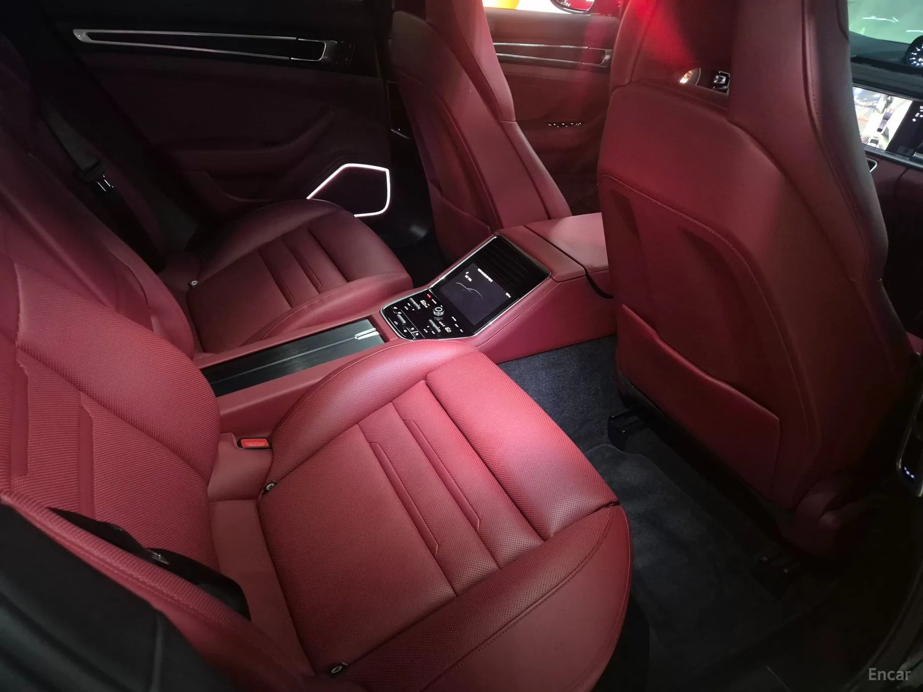 Porsche Panamera (971) превью 12