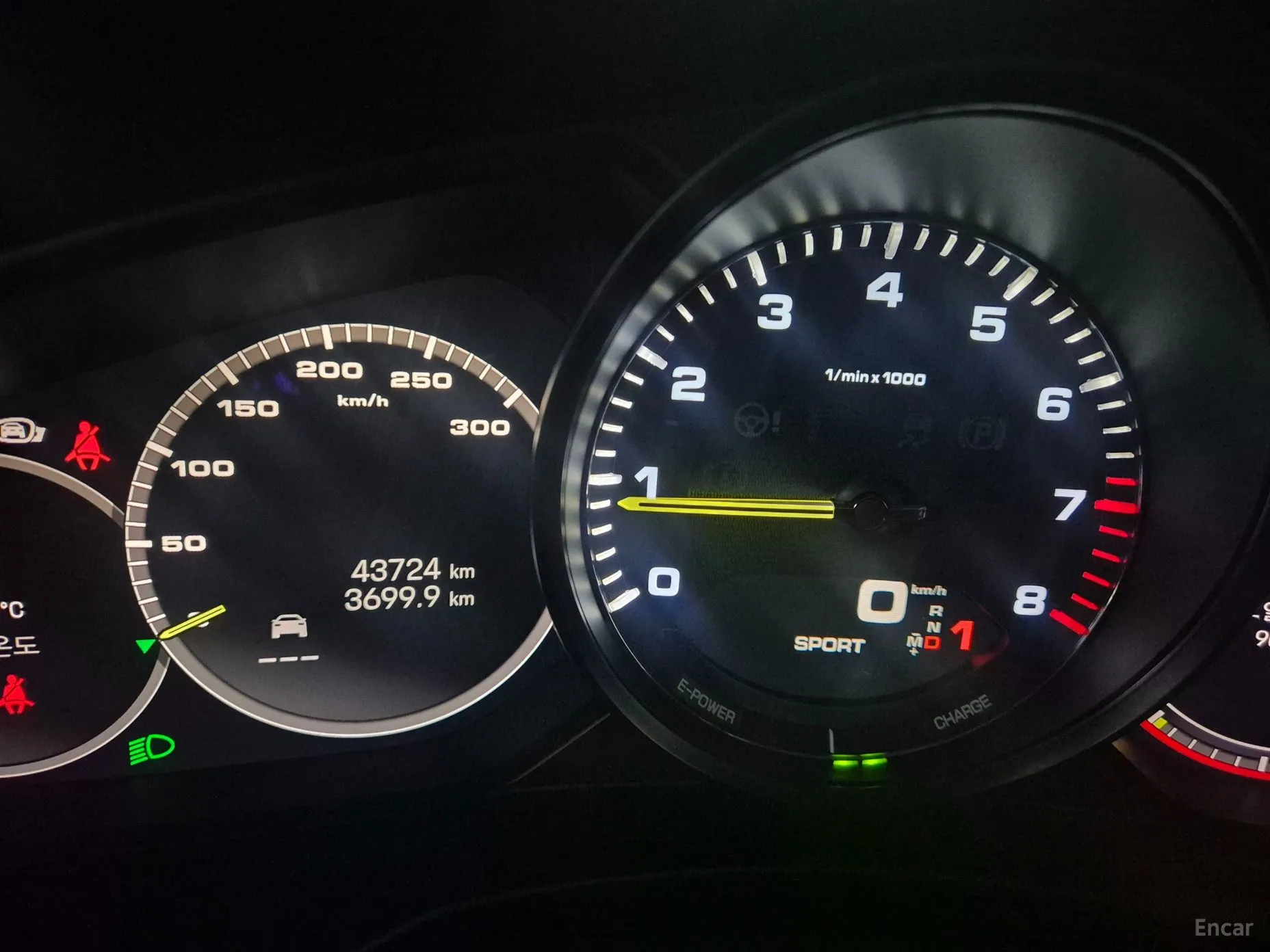 Porsche Panamera (971) превью 15