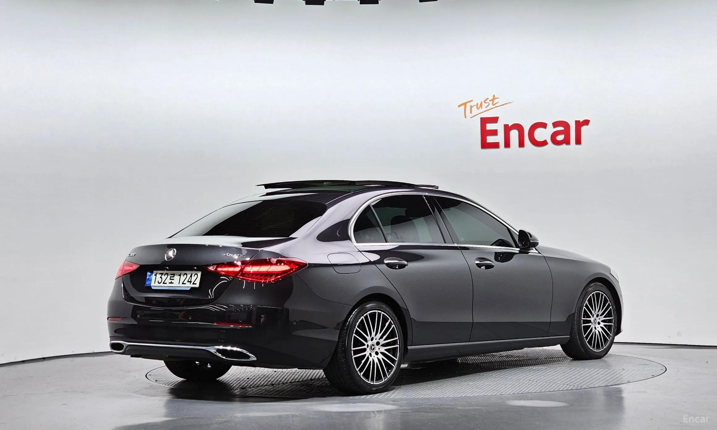 Mercedes Benz C-Class W206