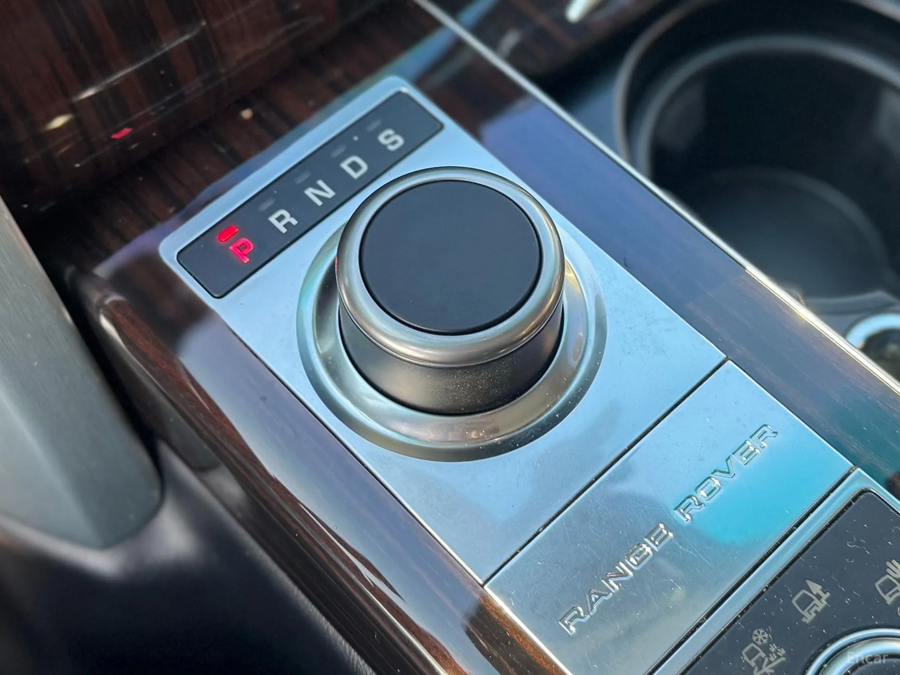 Land Rover Range Rover 4th Generation превью 12