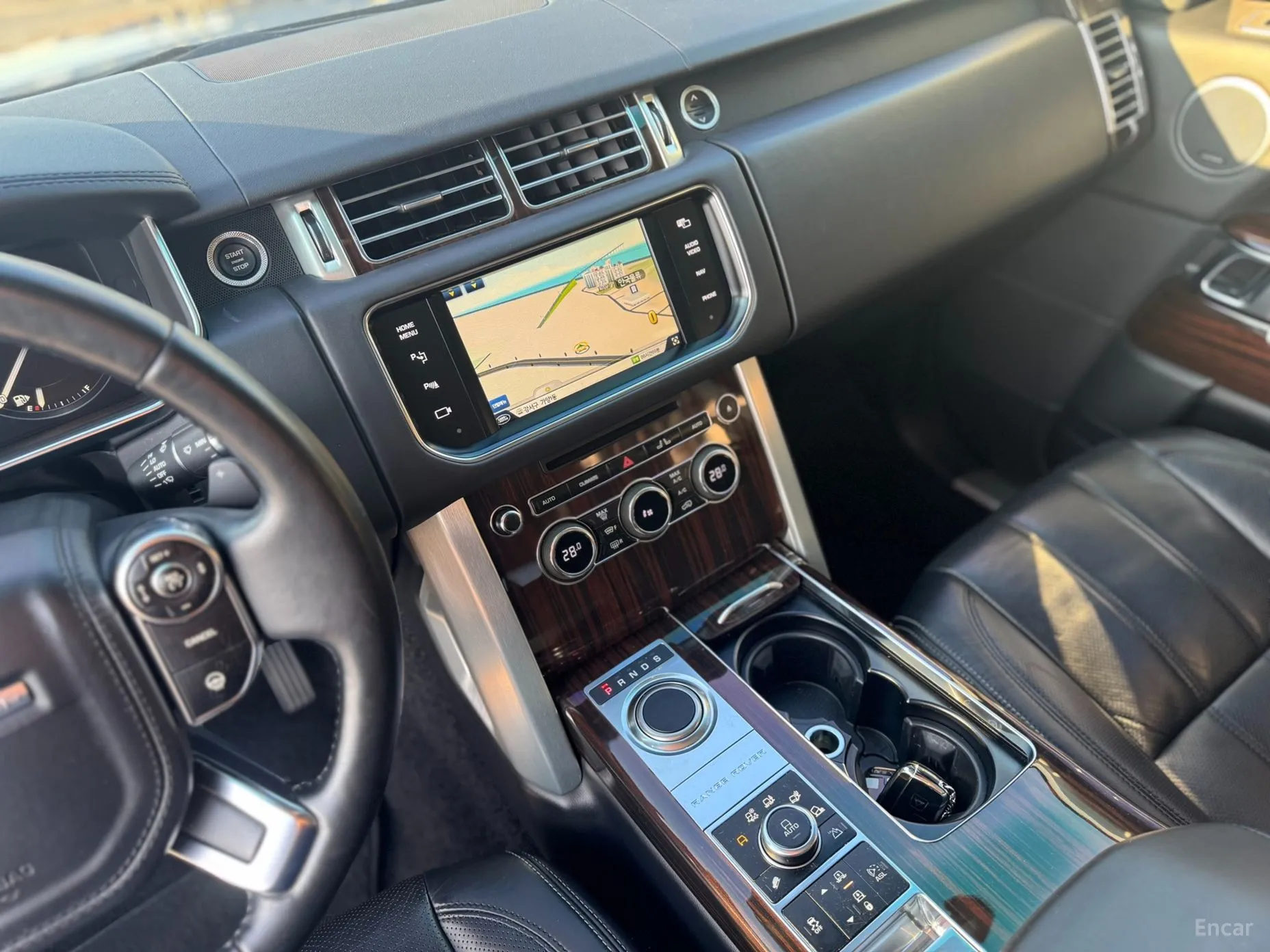 Land Rover Range Rover 4th Generation превью 9