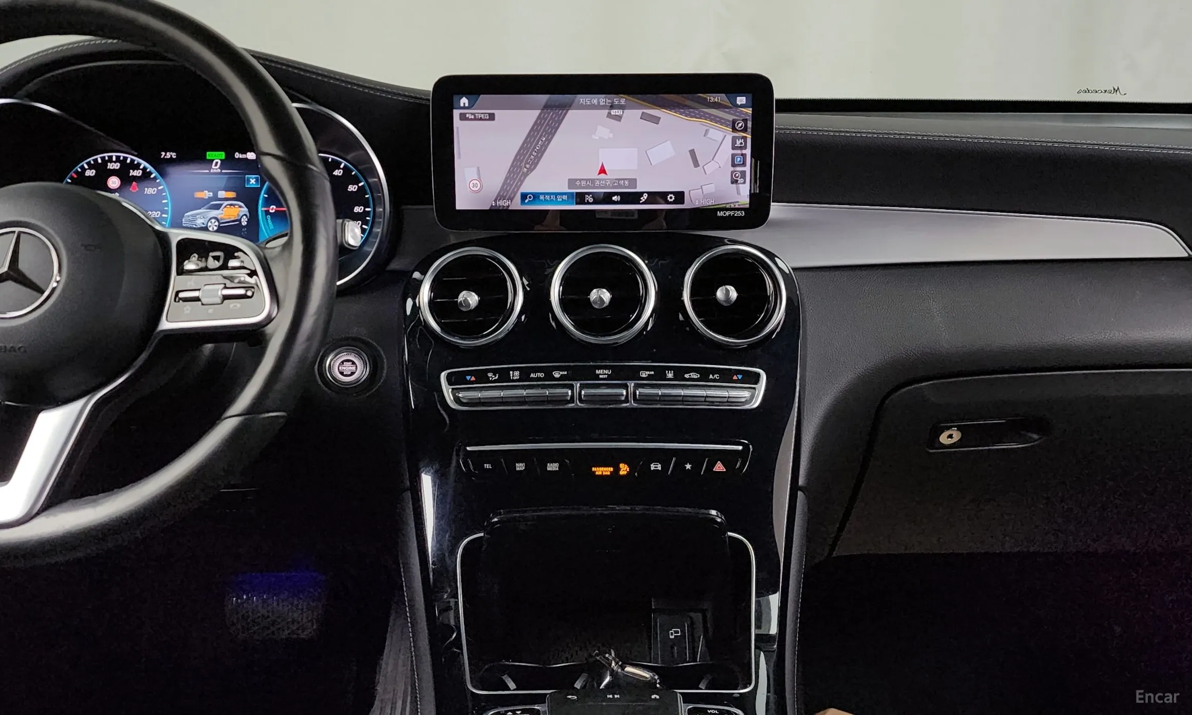 Mercedes Benz GLC-Class X253 превью 14