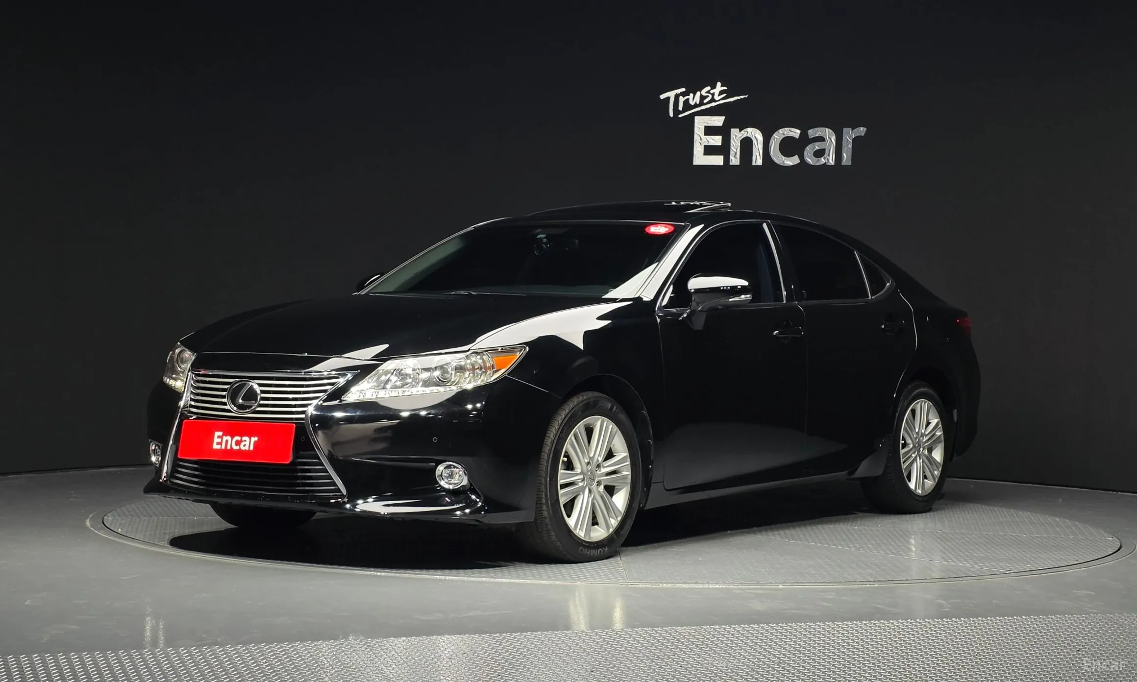 Lexus New ES350