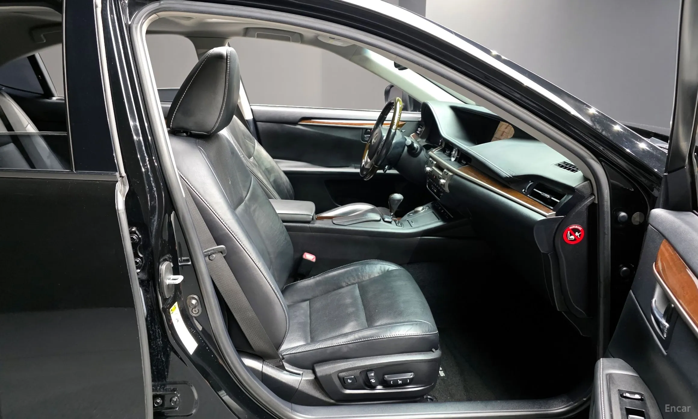 Lexus New ES350 превью 10