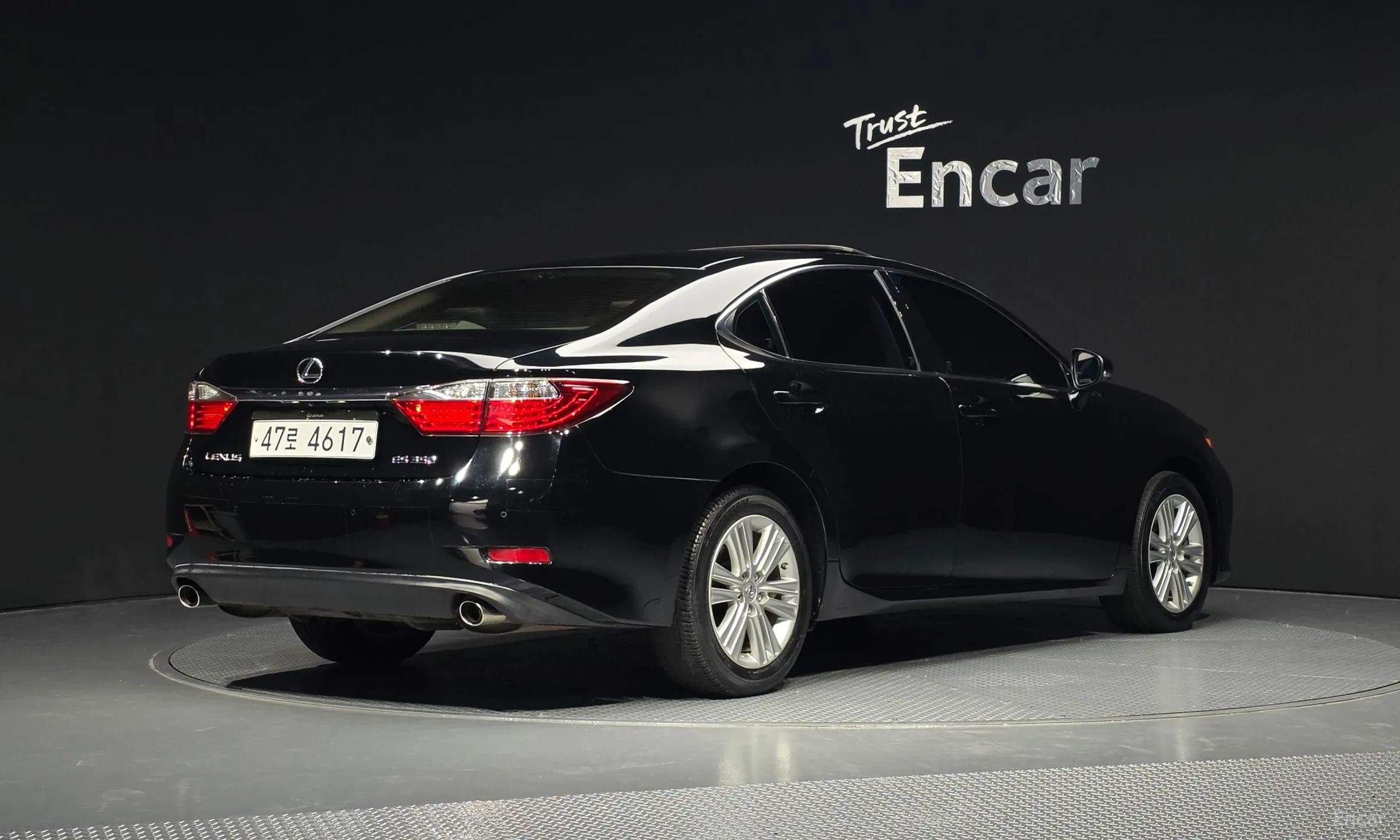 Lexus New ES350