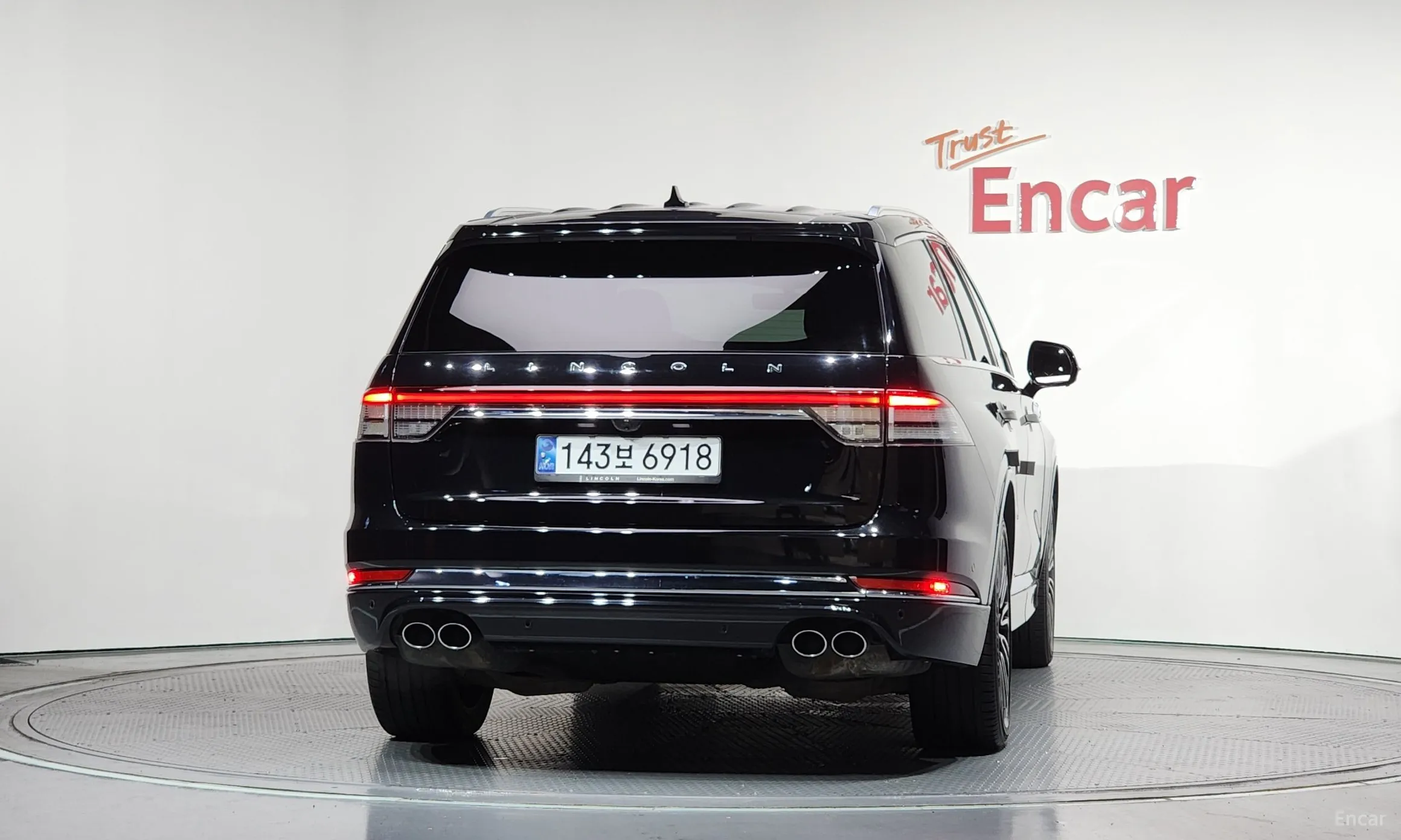 Lincoln Aviator 2nd Generation превью 4