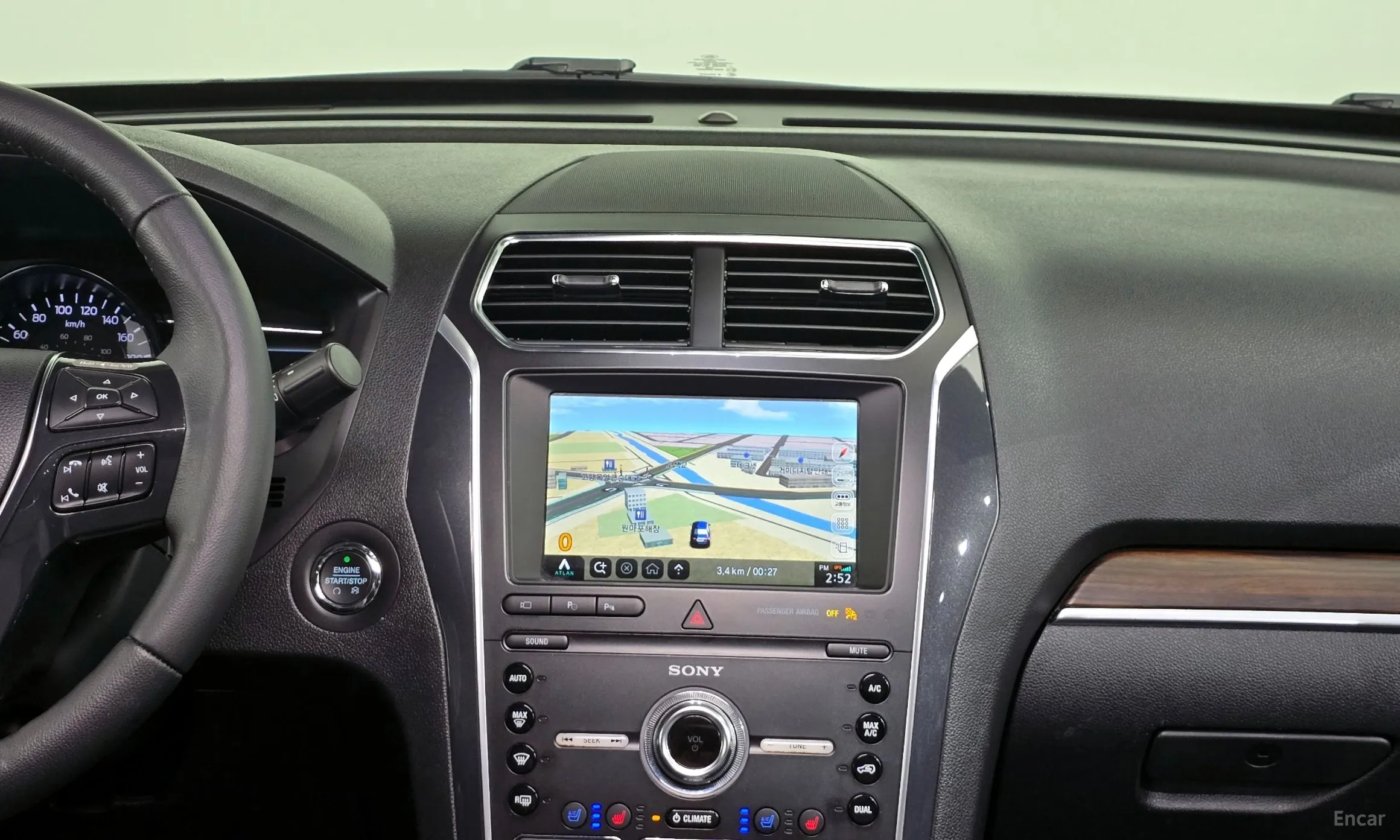 Ford Explorer превью 14