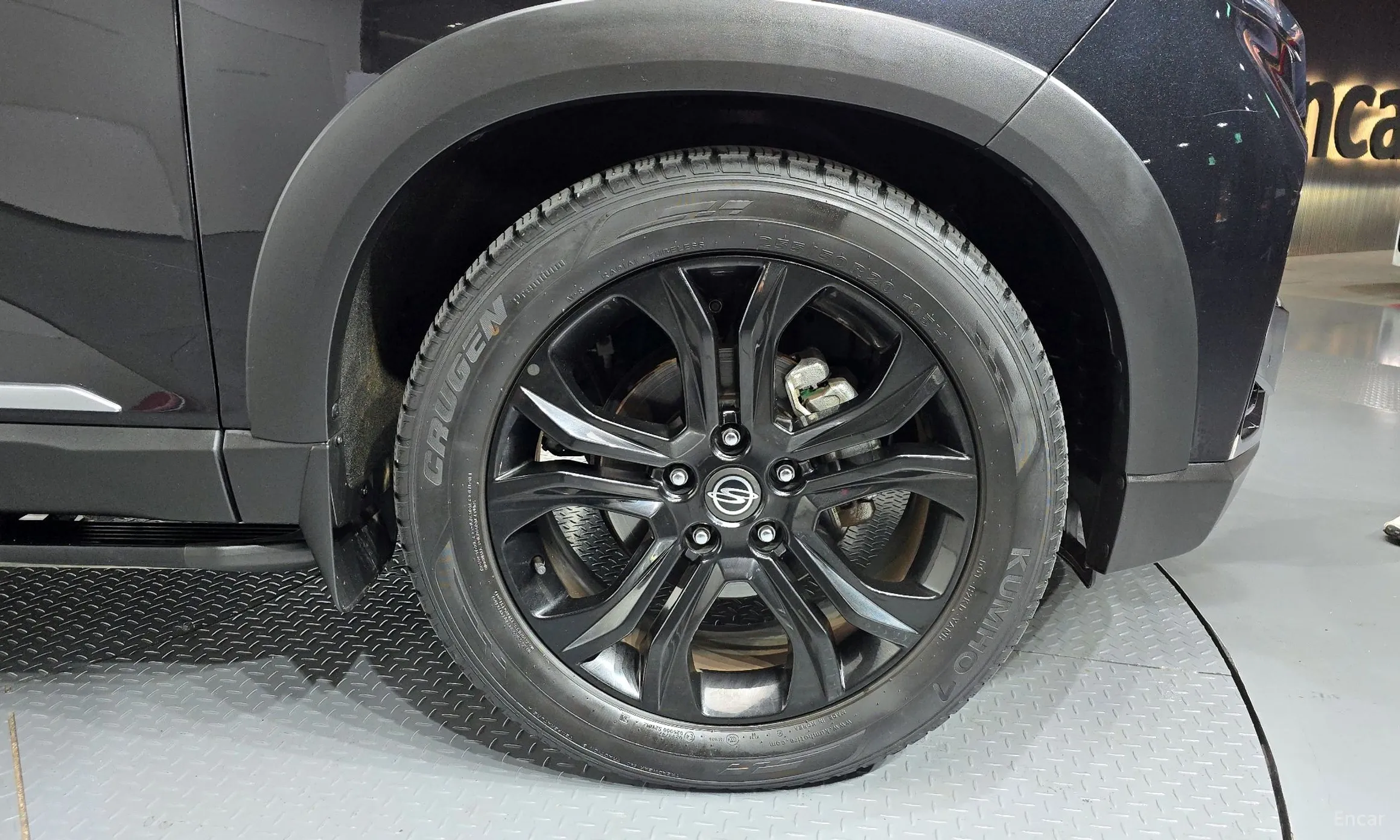 KG Mobility (SsangYong) Rexton превью 5