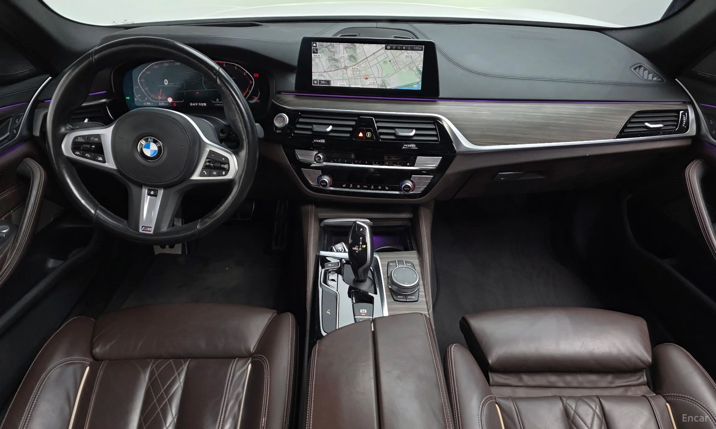BMW 5 Series (G30) превью 7