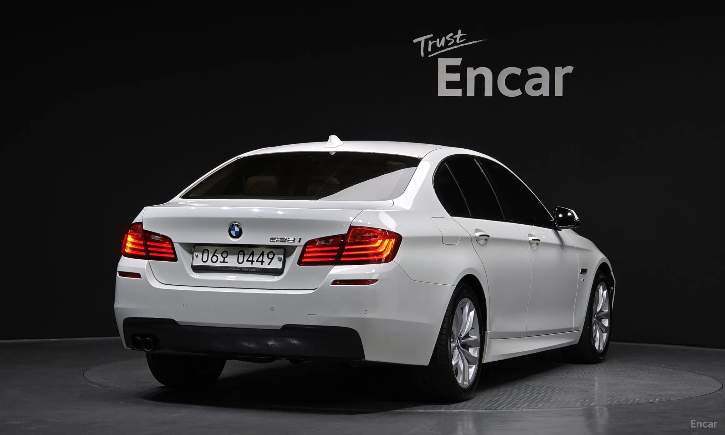 BMW 5 Series (F10) превью 2