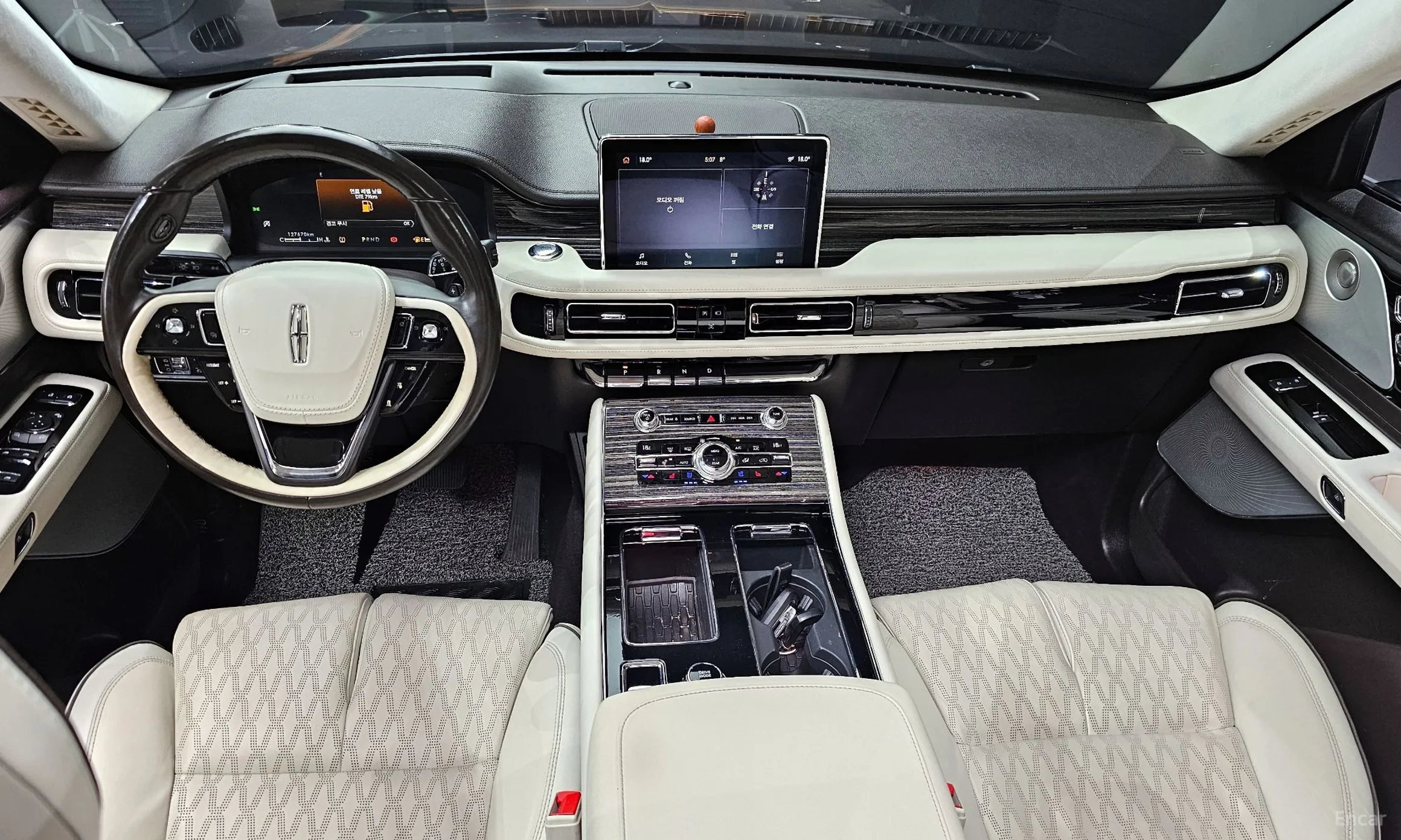 Lincoln Aviator 2nd Generation превью 7