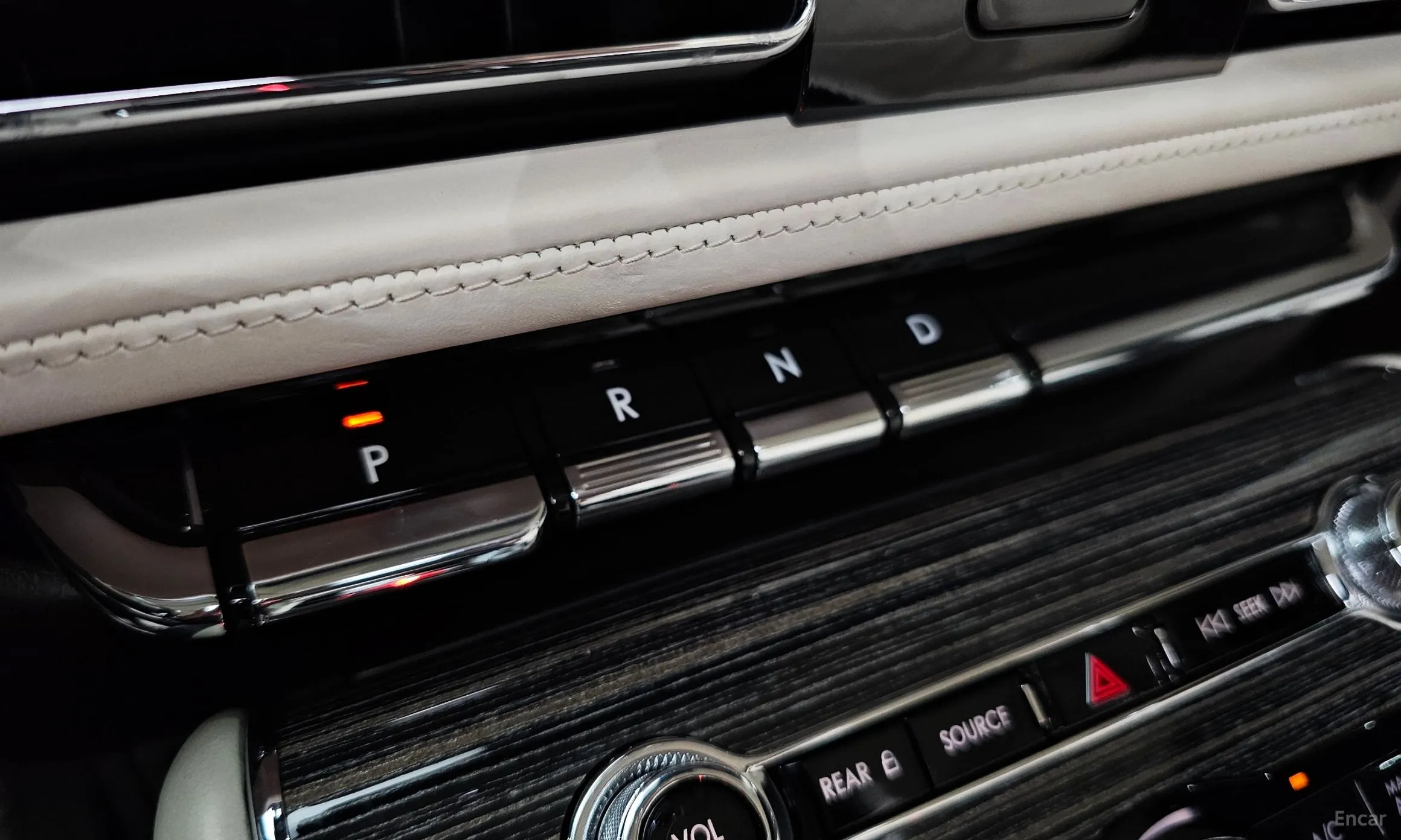 Lincoln Aviator 2nd Generation превью 9