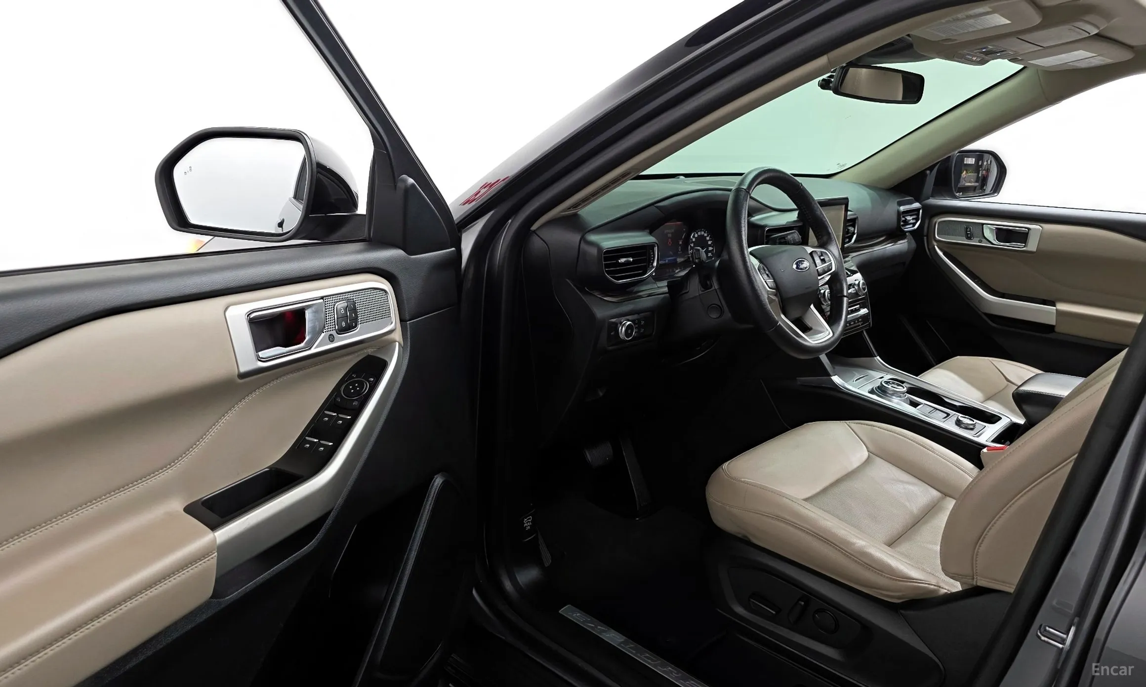 Ford Explorer 6th Generation превью 10