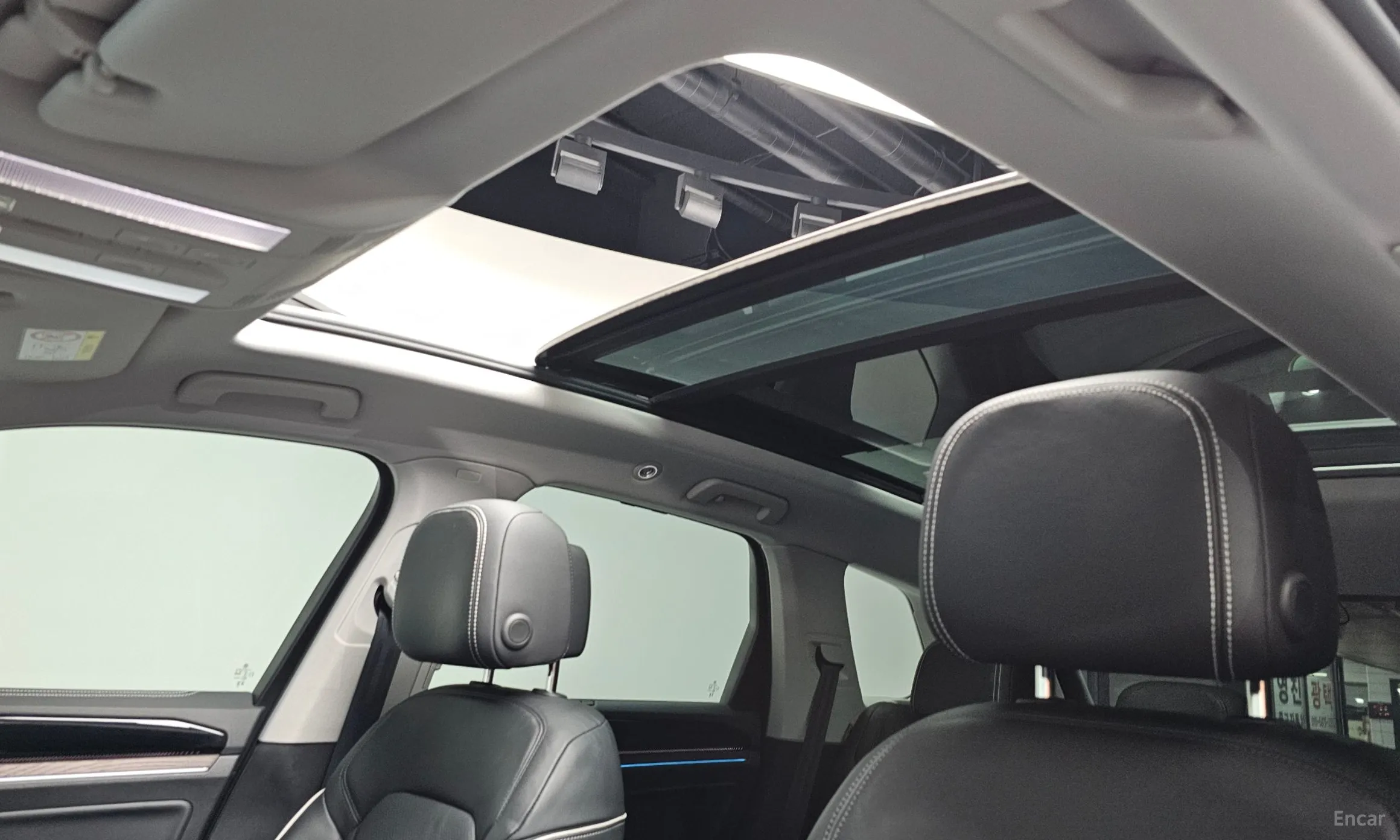 Volkswagen Touareg 3rd Generation превью 18