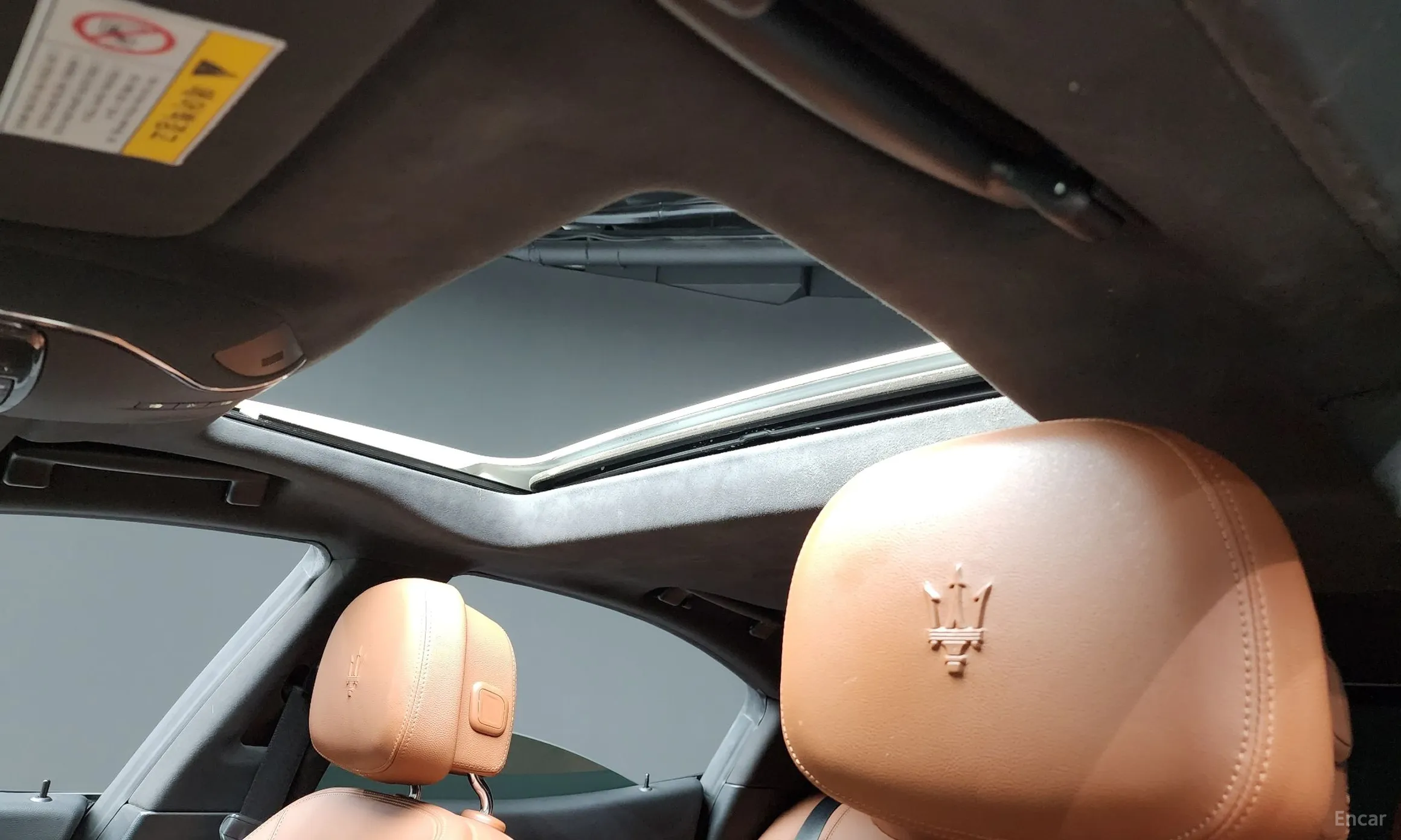 Maserati Ghibli превью 19