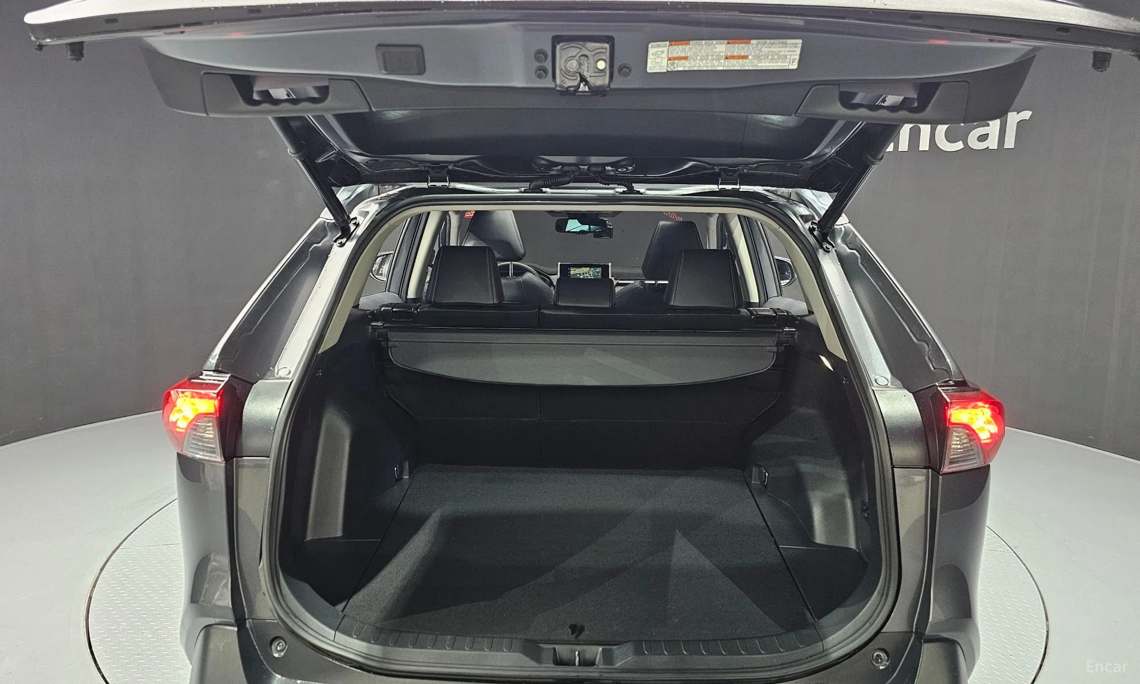 Toyota RAV4 5th Generation превью 20