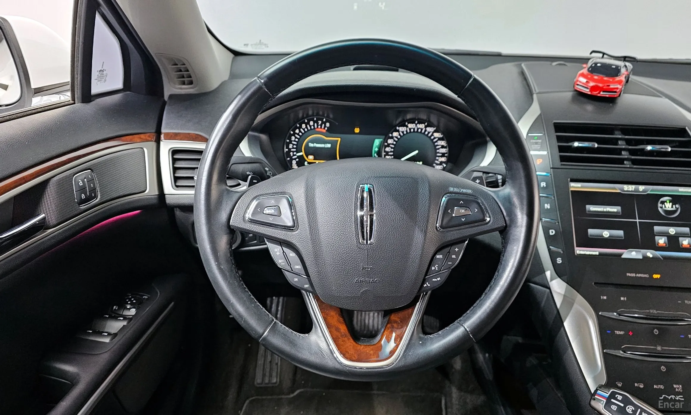 Lincoln New MKZ превью 13