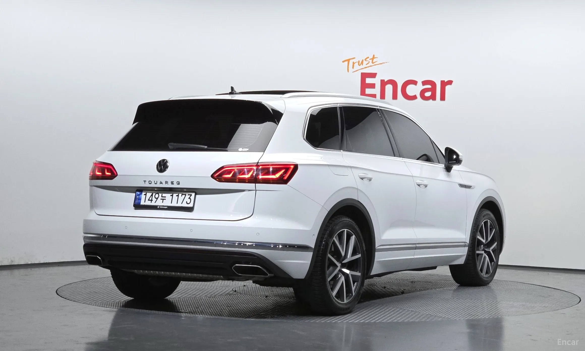 Volkswagen Touareg 3rd Generation превью 2