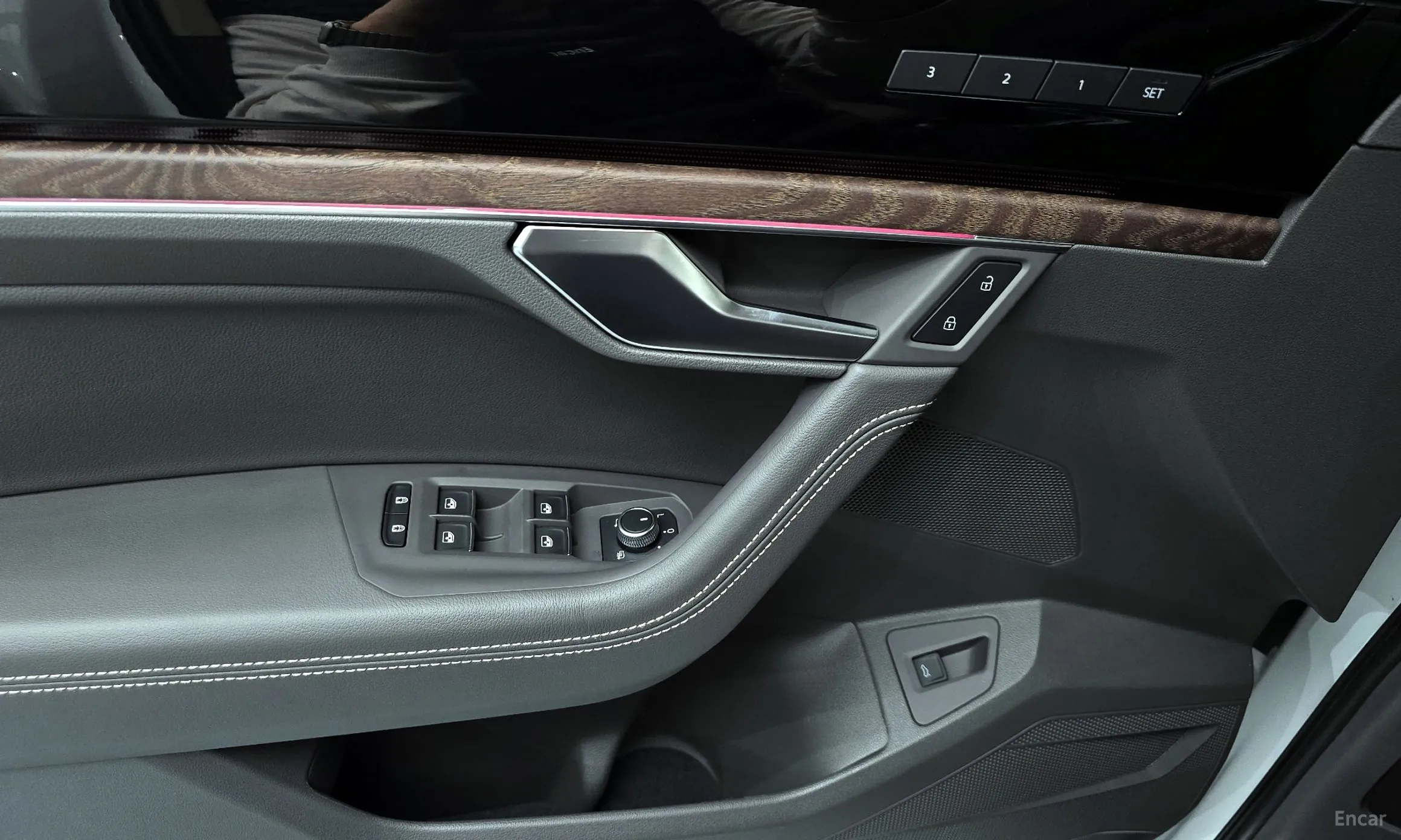 Volkswagen Touareg 3rd Generation превью 18