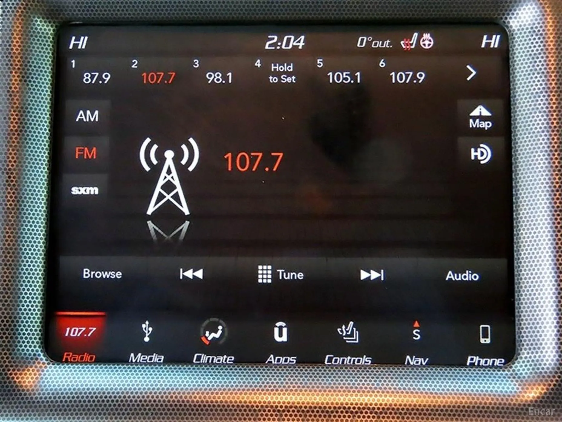 Dodge Challenger превью 14