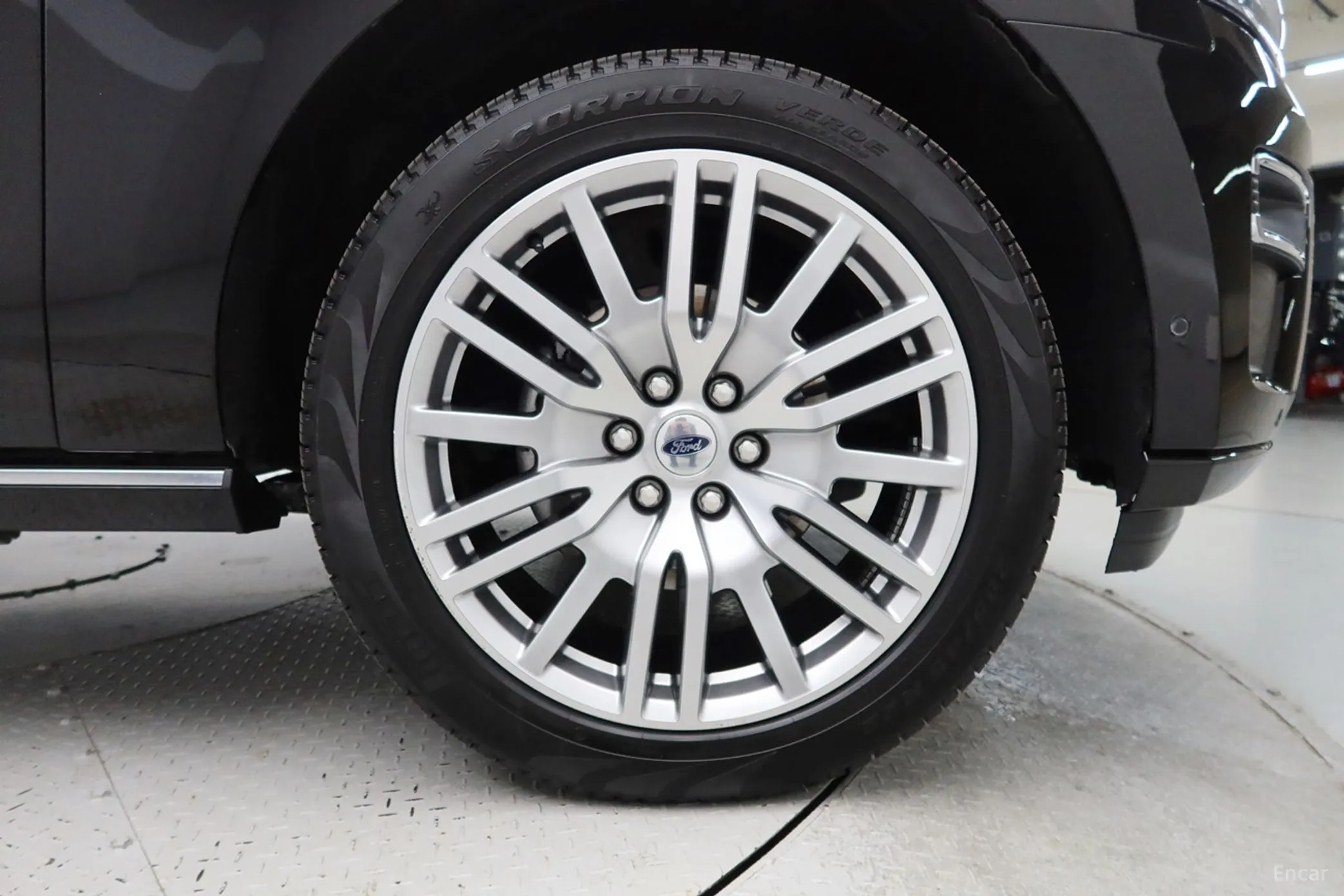 Ford Expedition превью 5