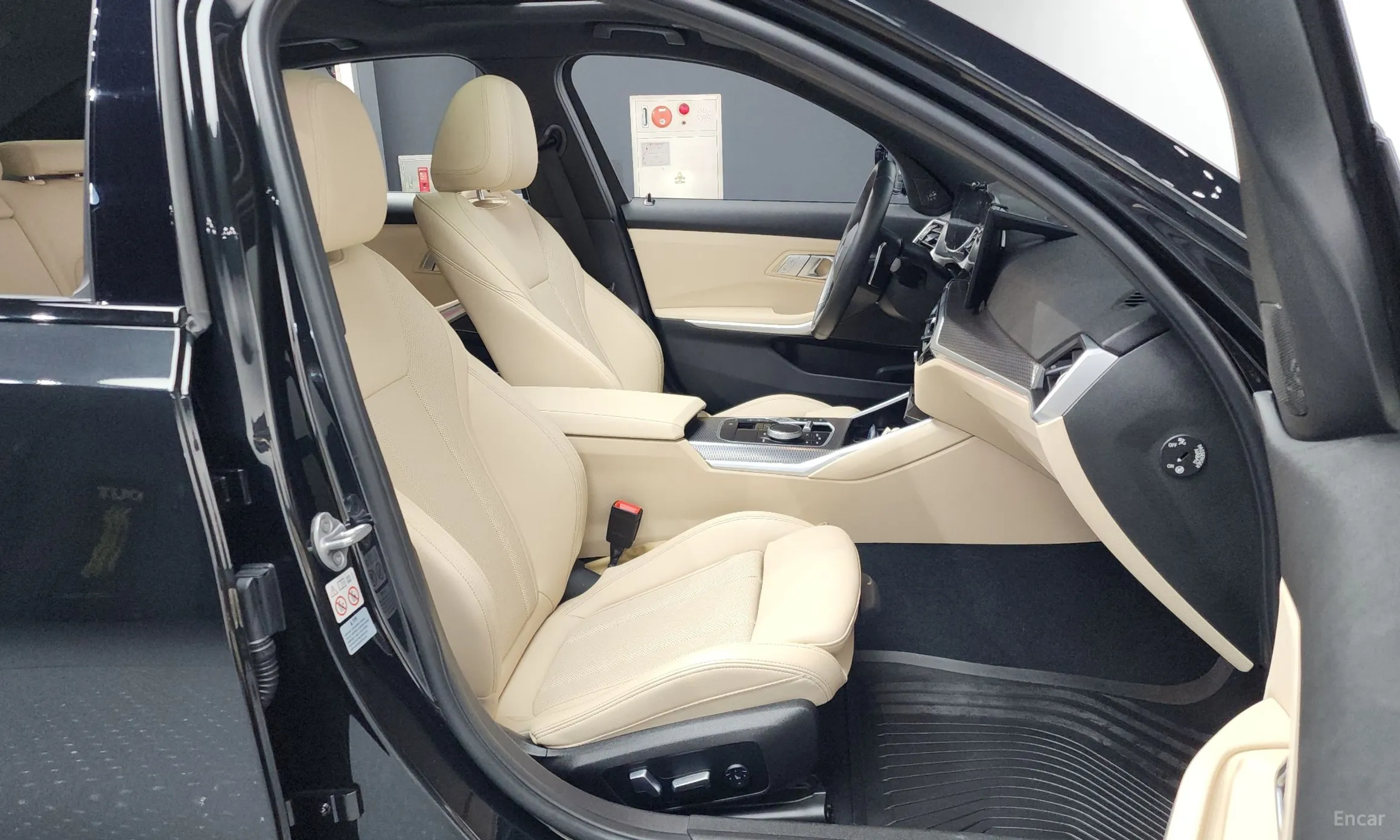 BMW 3 Series (G20) превью 11