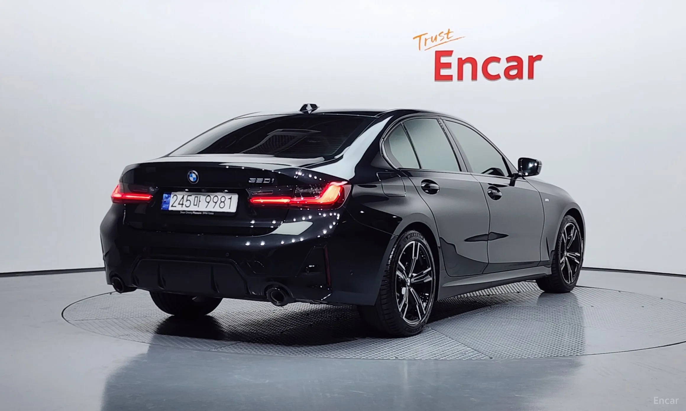 BMW 3 Series (G20) превью 2