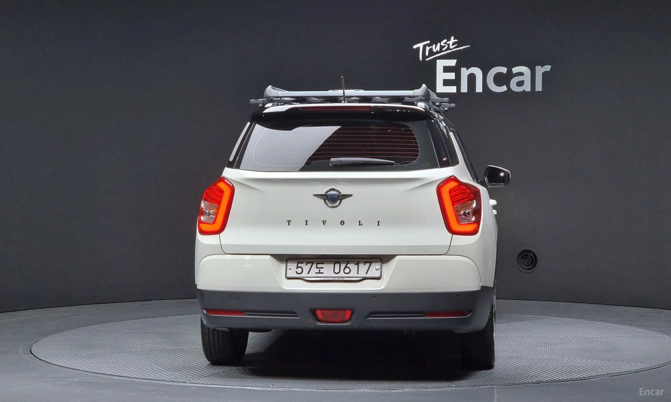 KG Mobility (SsangYong) Tivoli Air превью 4