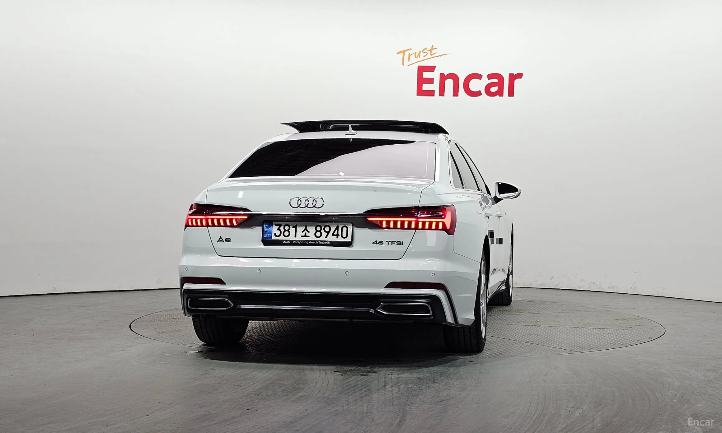 Audi A6 (C8) превью 4