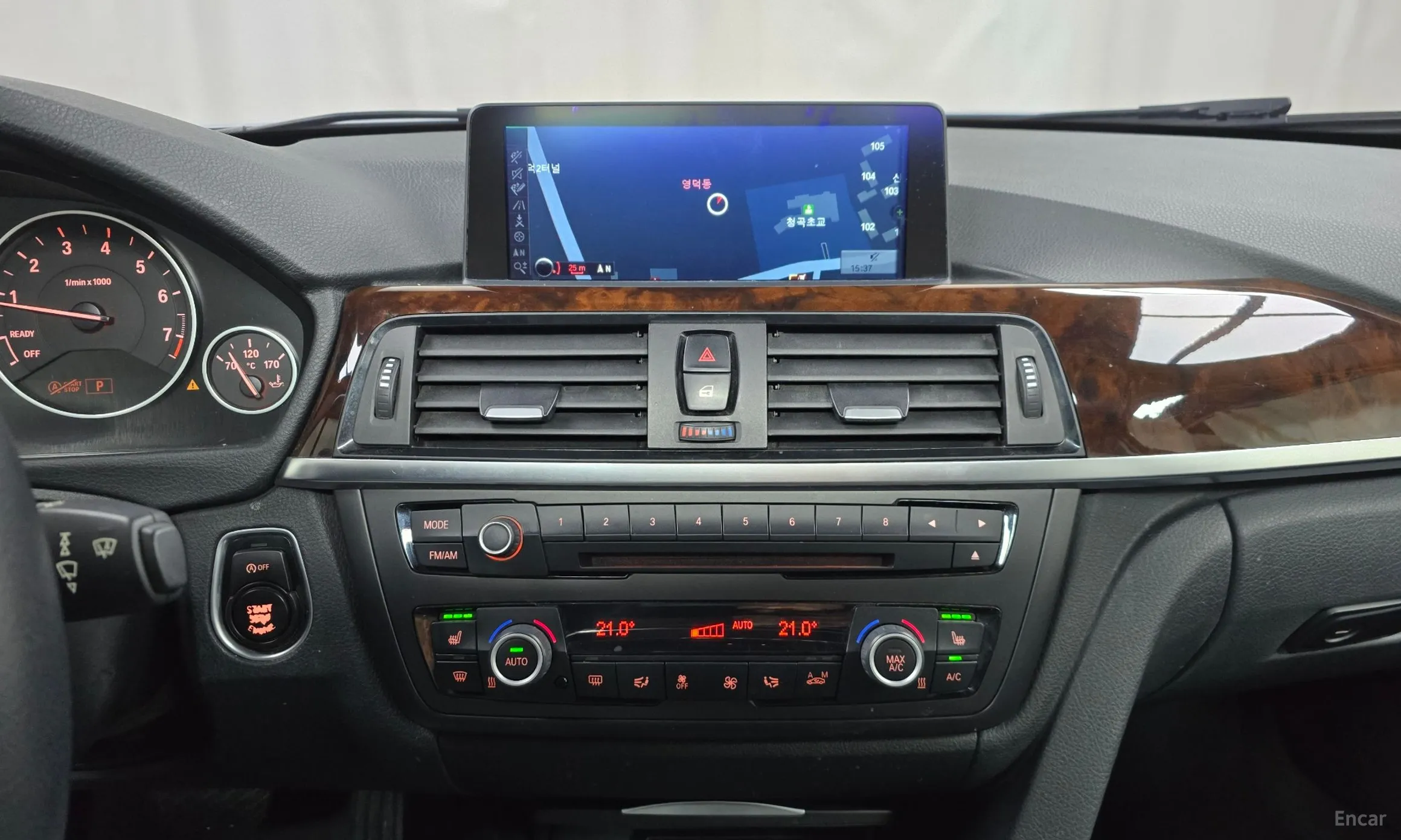 BMW 3 Series (F30) превью 14