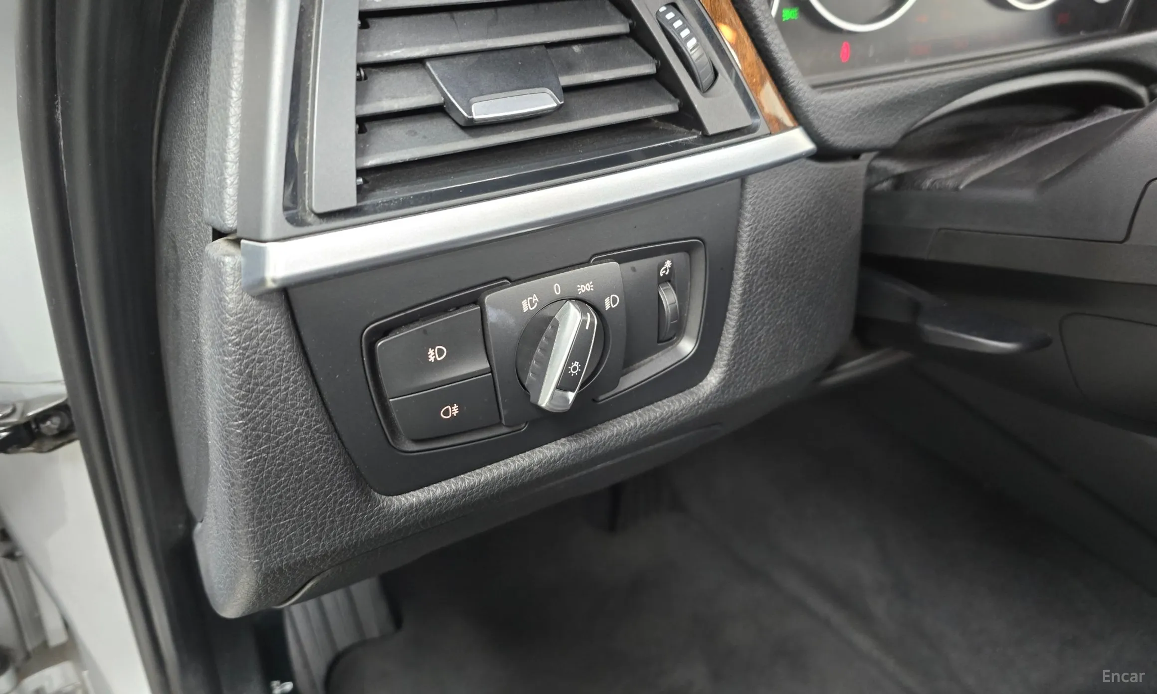 BMW 3 Series (F30) превью 18