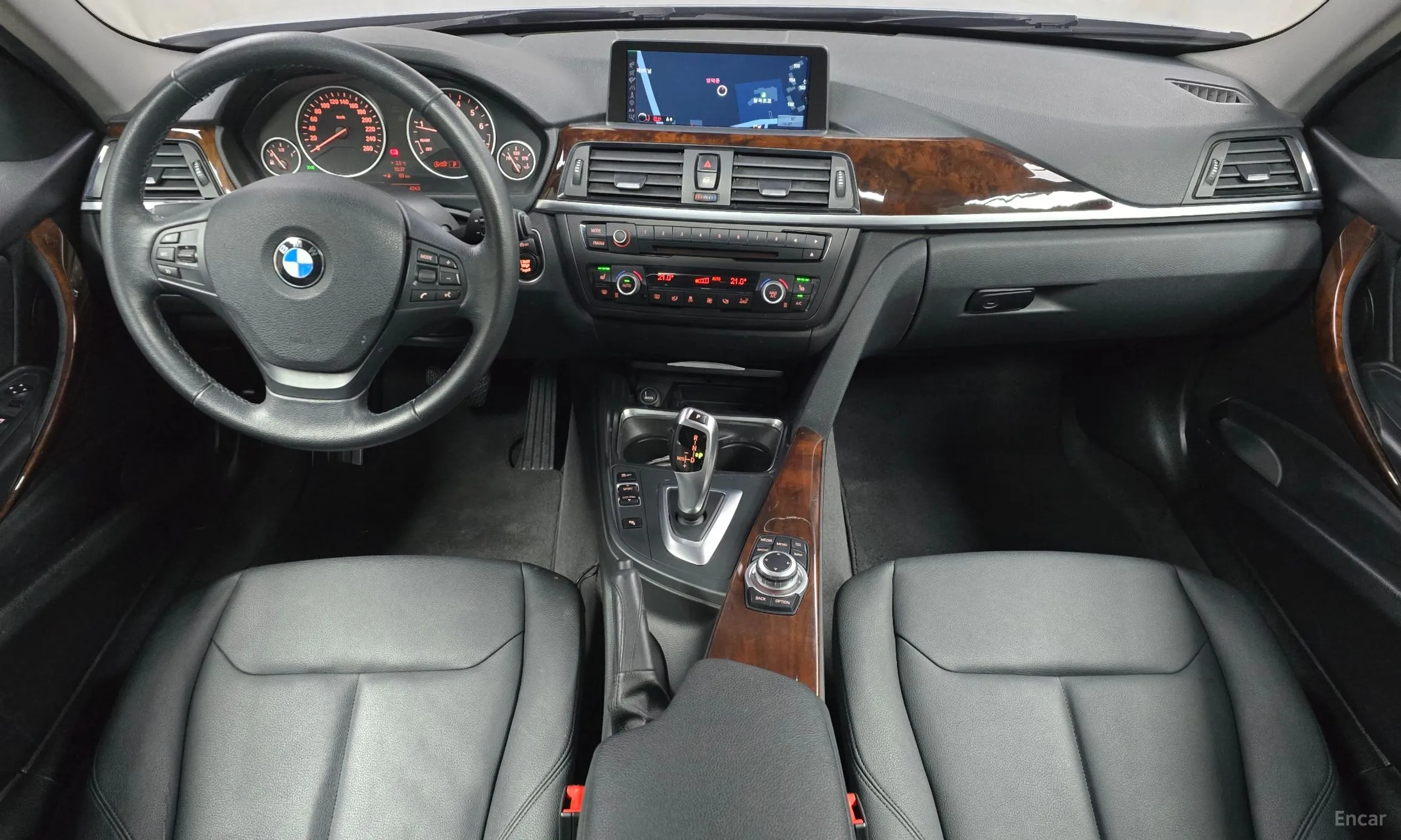 BMW 3 Series (F30) превью 7