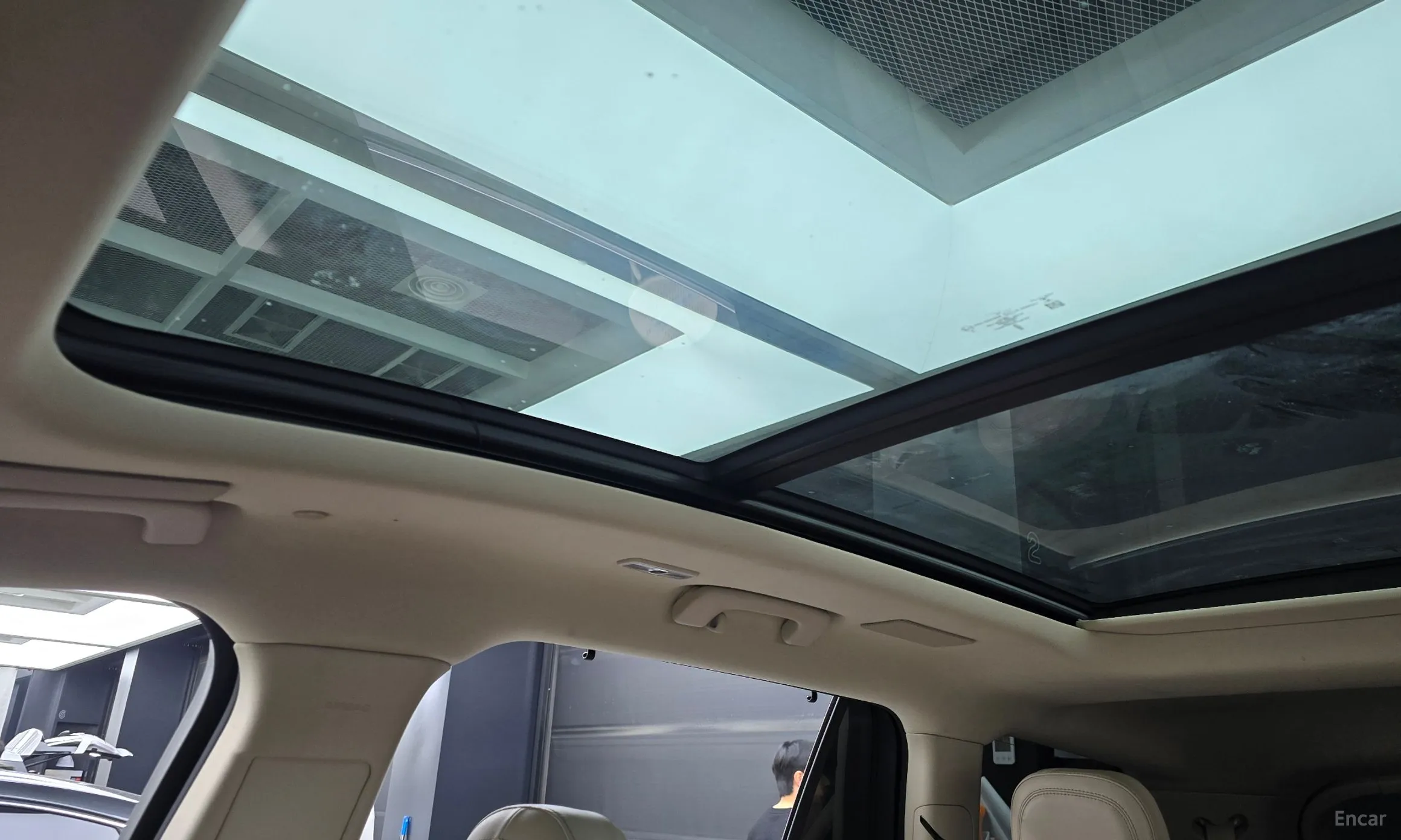 Lincoln Aviator 2nd Generation превью 18
