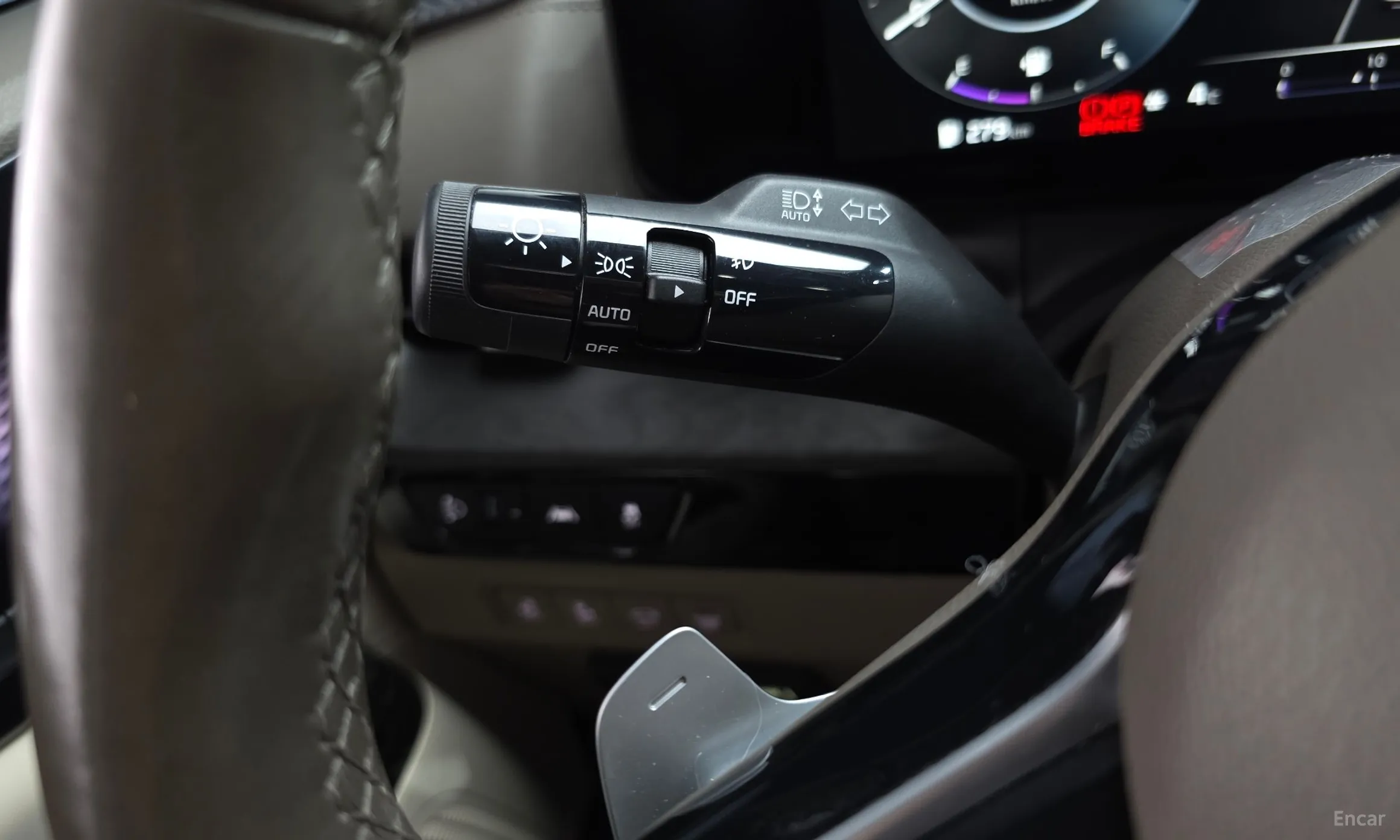 Kia Carnival Gen 4 превью 16
