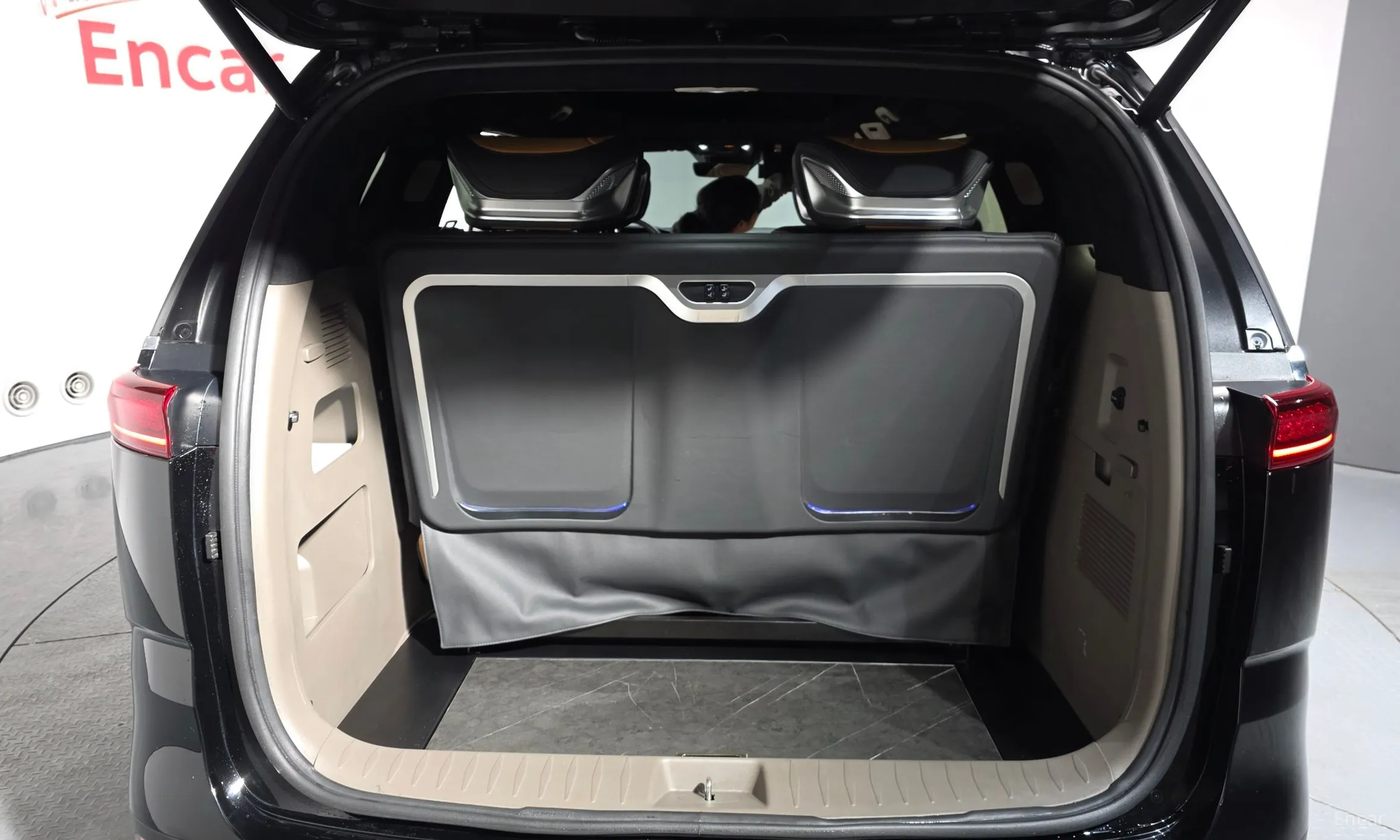 Kia Carnival Gen 4 превью 20