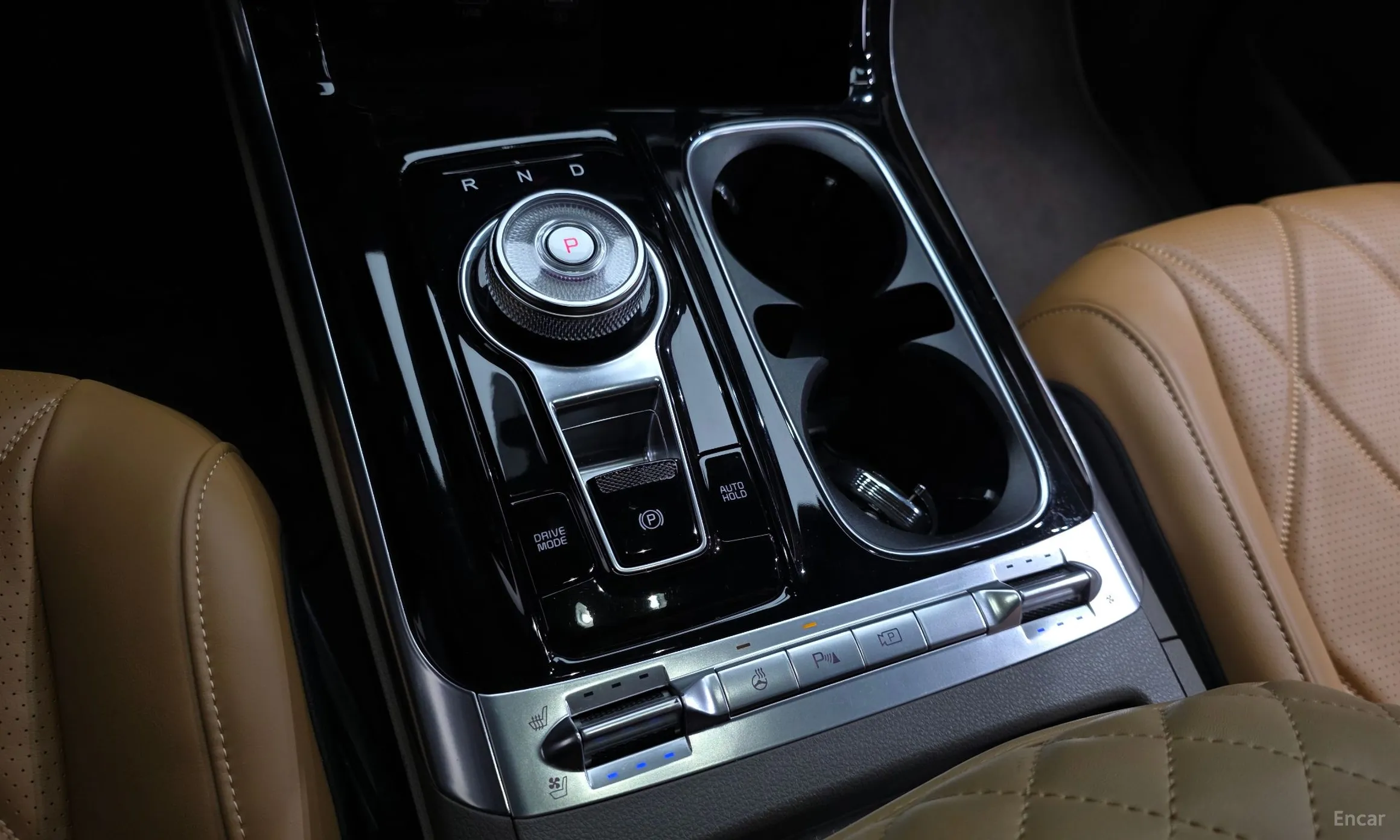 Kia Carnival Gen 4 превью 9