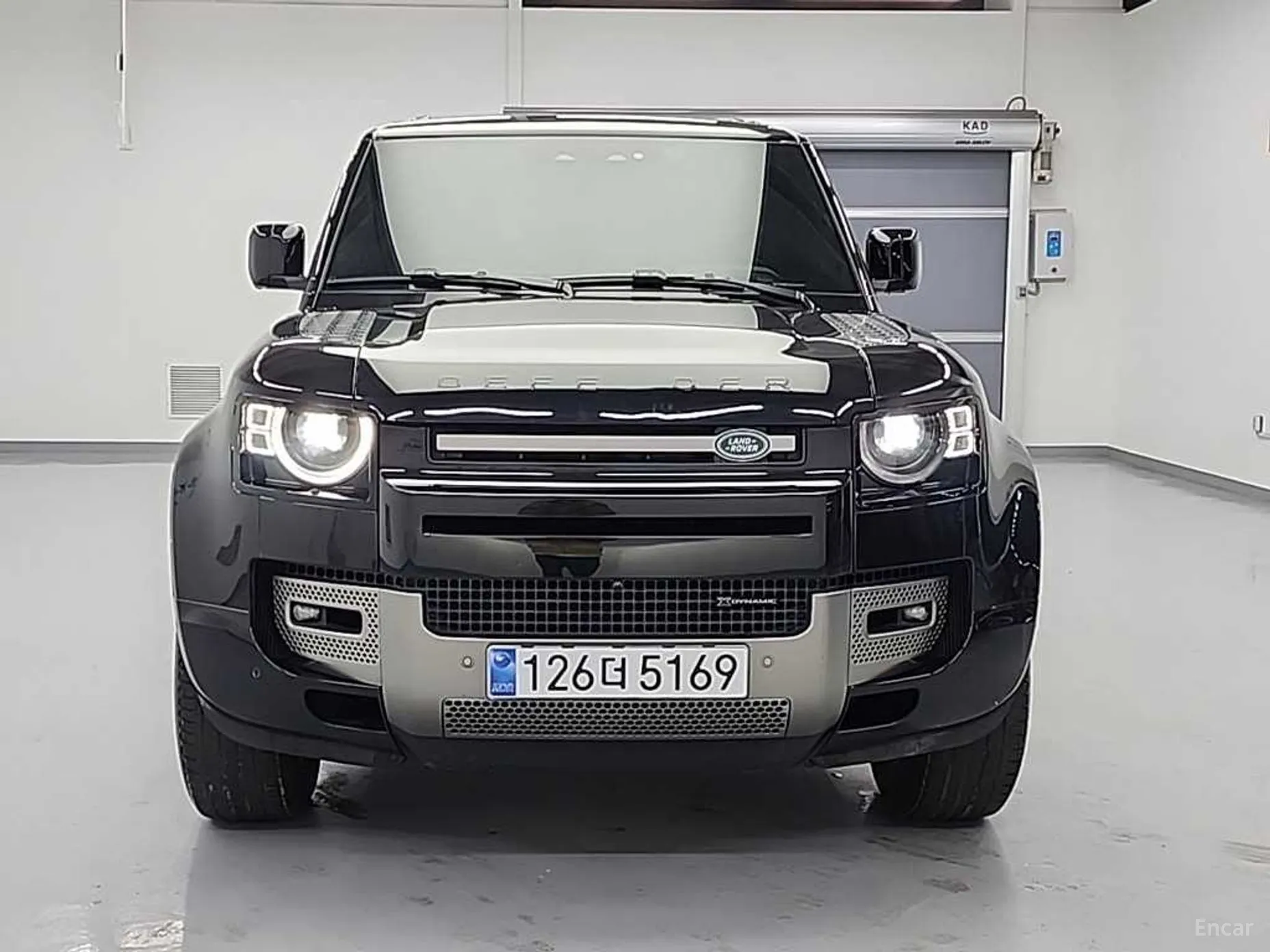 Land Rover Defender (L663)