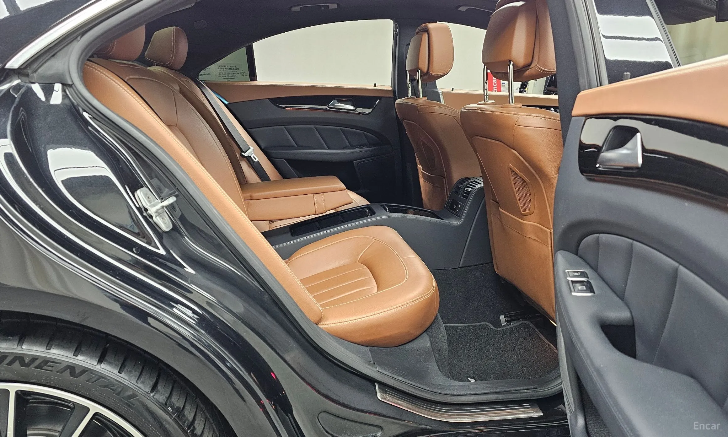 Mercedes Benz CLS-Class W218 превью 12